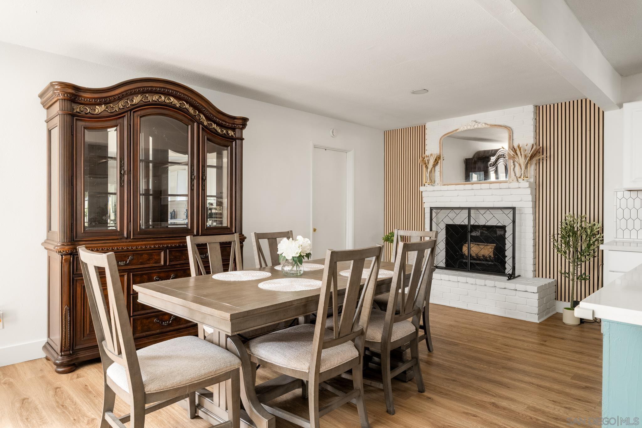 Detail Gallery Image 3 of 25 For 41 E Palomar, Chula Vista,  CA 91911 - 3 Beds | 2 Baths