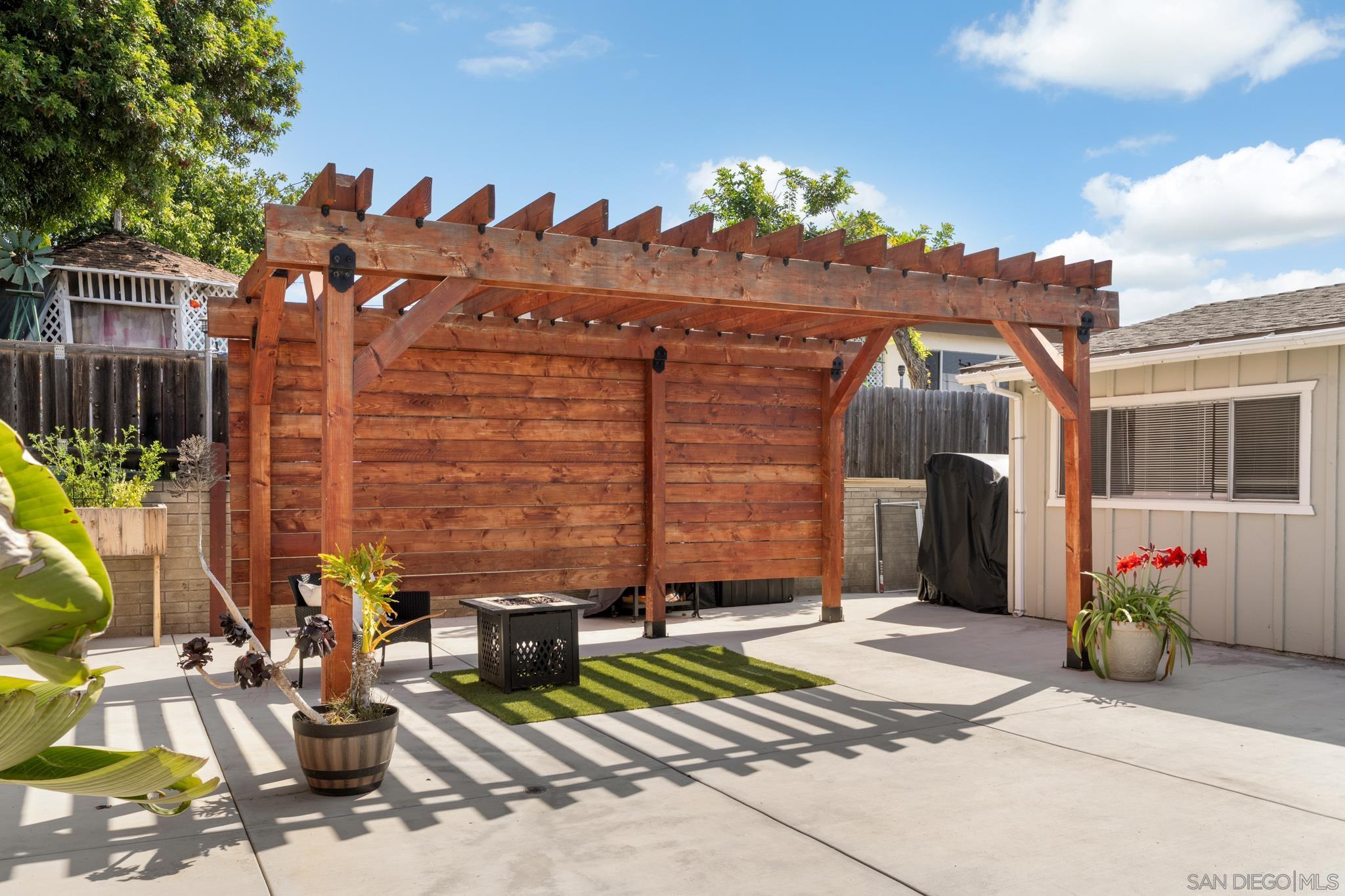 Detail Gallery Image 22 of 25 For 41 E Palomar, Chula Vista,  CA 91911 - 3 Beds | 2 Baths