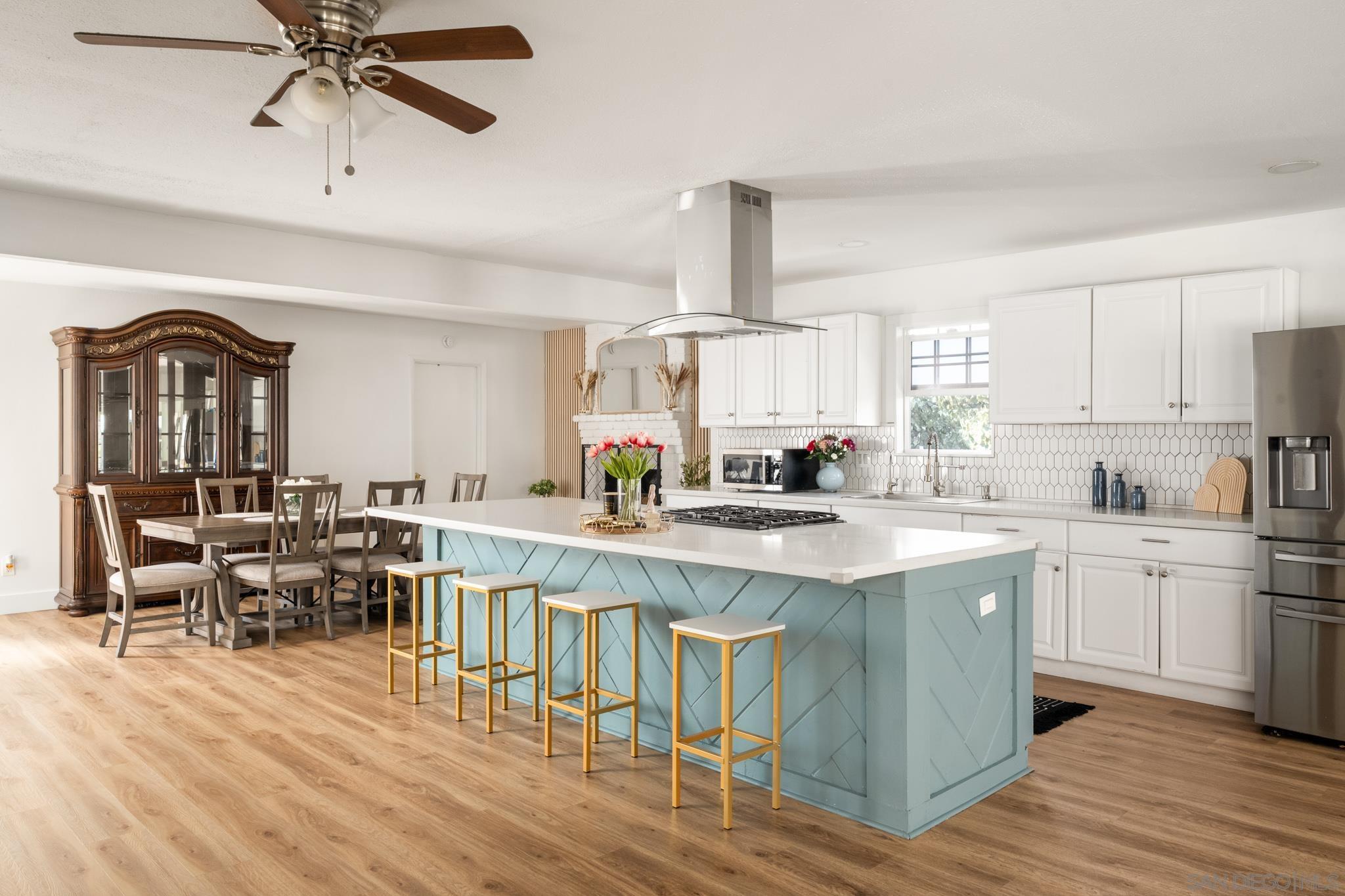 Detail Gallery Image 6 of 25 For 41 E Palomar, Chula Vista,  CA 91911 - 3 Beds | 2 Baths