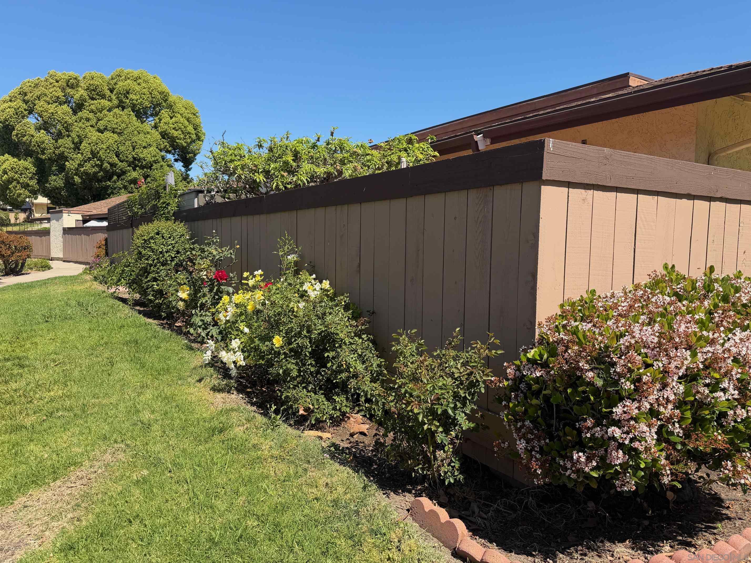 Detail Gallery Image 3 of 4 For 232   Otay Valley Rd  #C,  Chula Vista,  CA 91911 - 2 Beds | 1 Baths