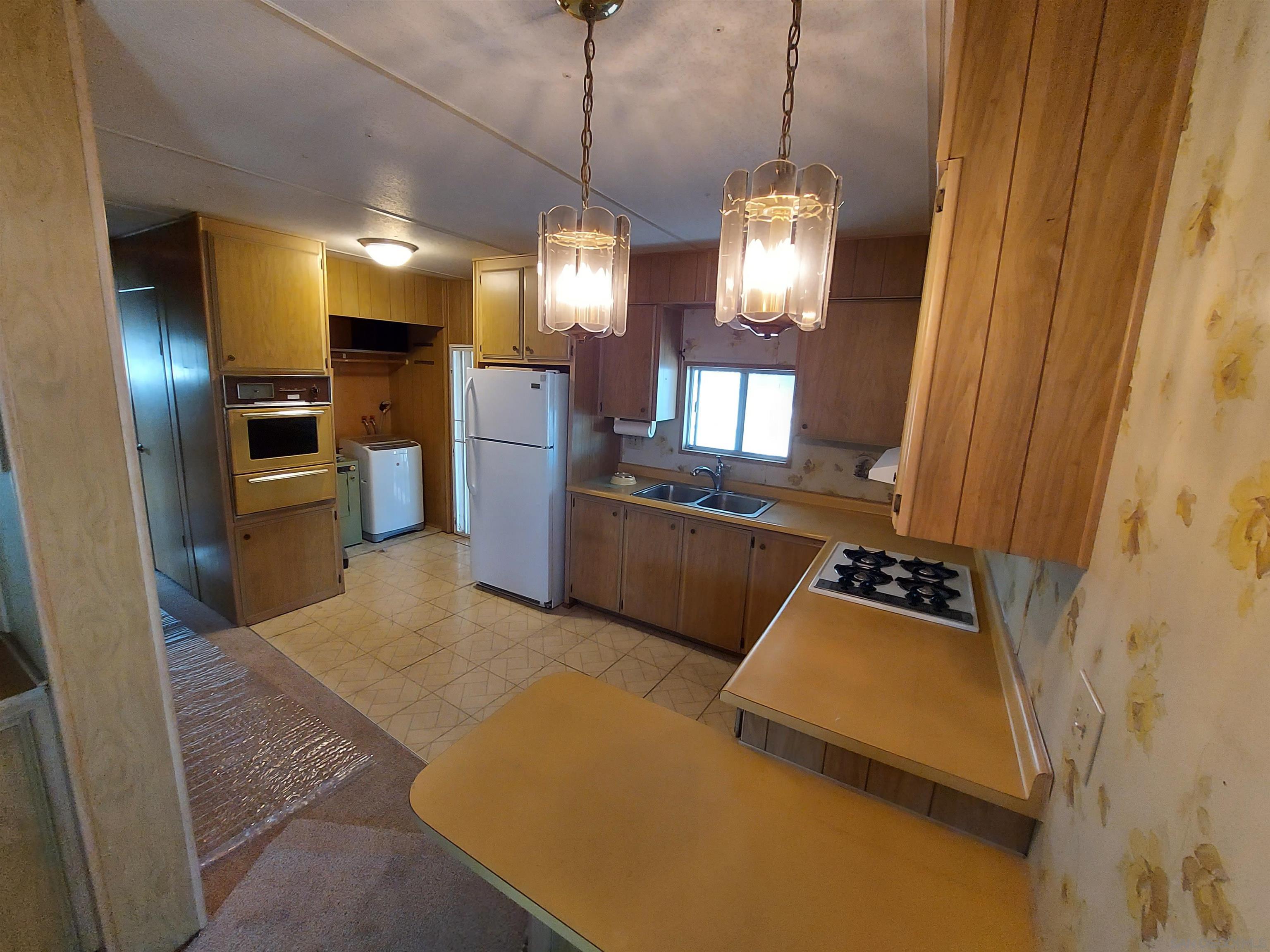 Detail Gallery Image 2 of 24 For 501  Anita Street  71, Chula Vista,  CA 91911 - 2 Beds | 2 Baths