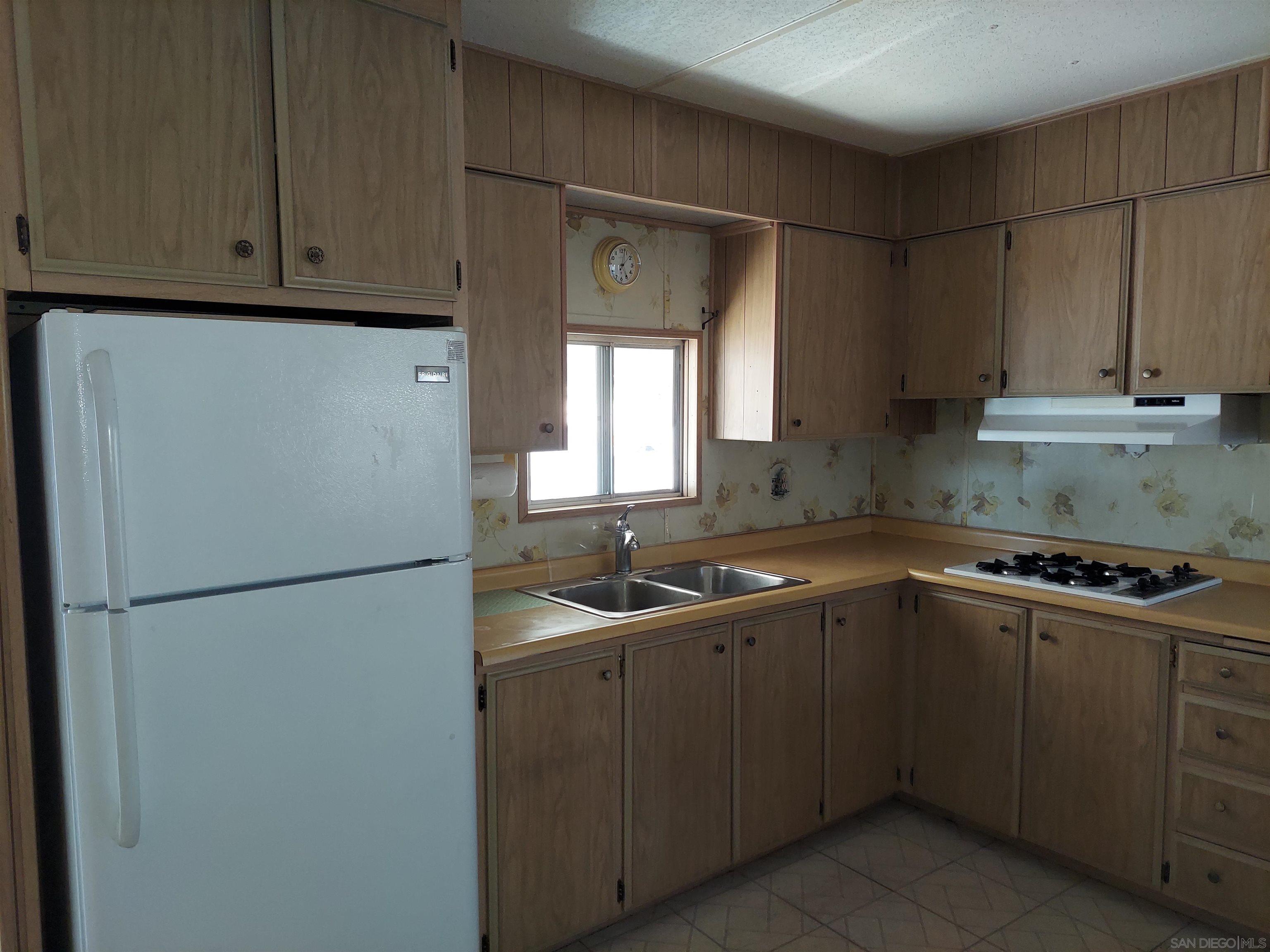 Detail Gallery Image 6 of 24 For 501  Anita Street  71, Chula Vista,  CA 91911 - 2 Beds | 2 Baths