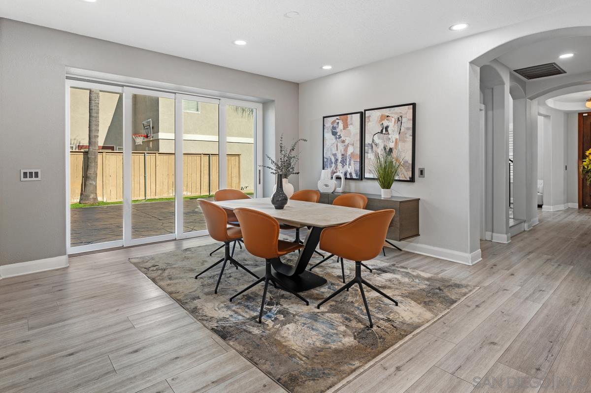 Detail Gallery Image 24 of 45 For 1382  Stoney Spring Court, Chula Vista,  CA 91913 - 4 Beds | 3/1 Baths