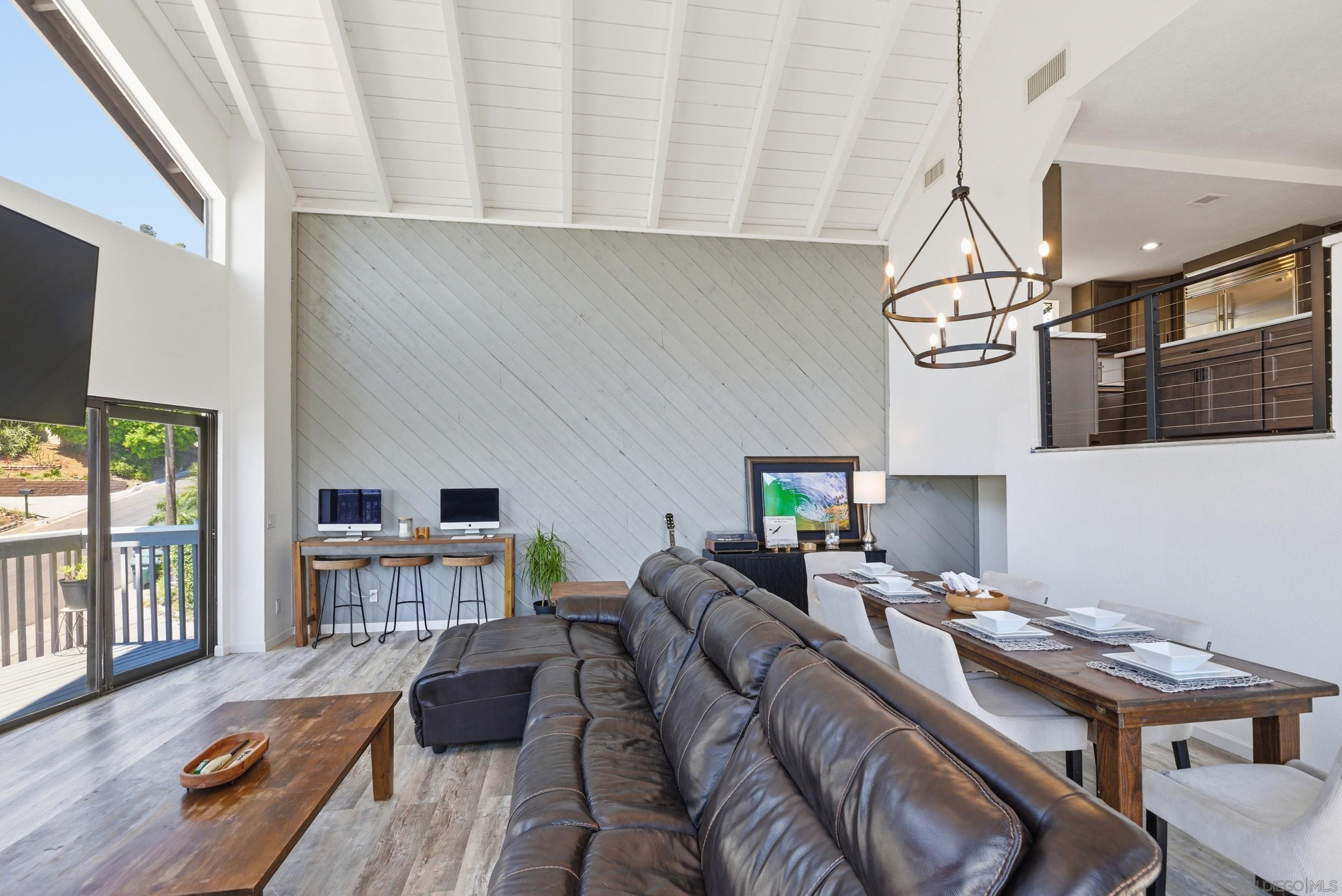 Detail Gallery Image 14 of 51 For 1539  San Miguel Ave, Spring Valley,  CA 91977 - 3 Beds | 2 Baths