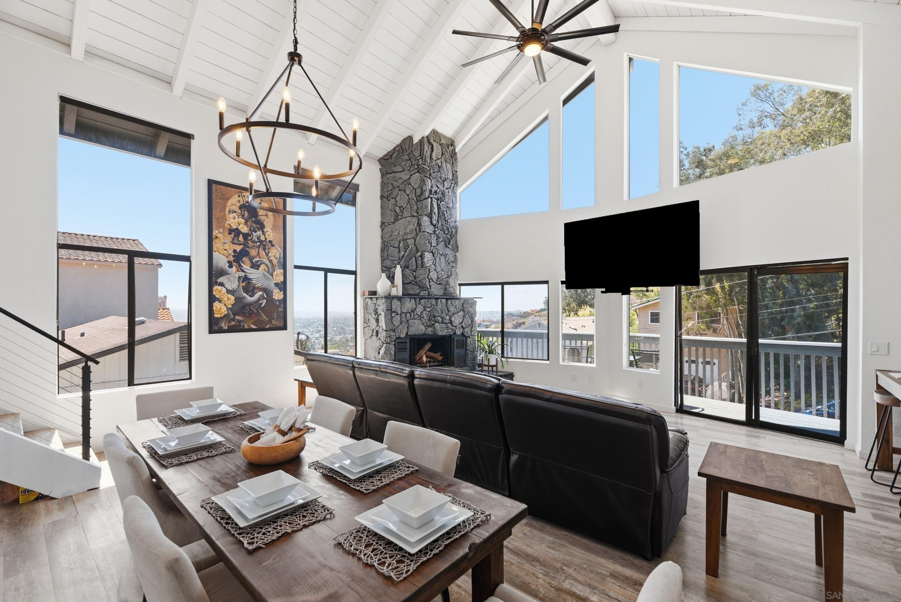 Detail Gallery Image 8 of 51 For 1539  San Miguel Ave, Spring Valley,  CA 91977 - 3 Beds | 2 Baths