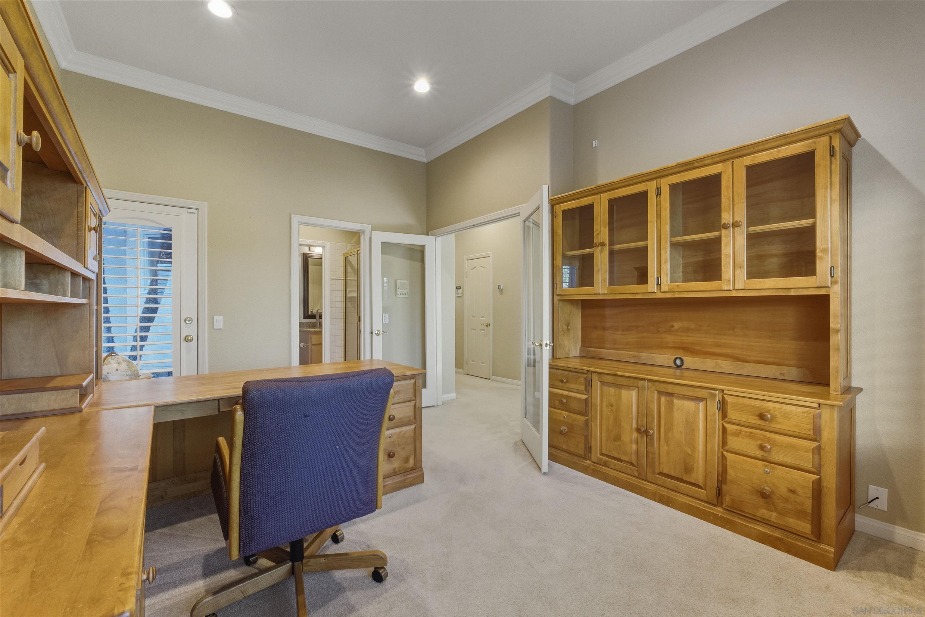 Detail Gallery Image 32 of 43 For 2464  Canyon Creek Rd, Escondido,  CA 92025 - 6 Beds | 5 Baths