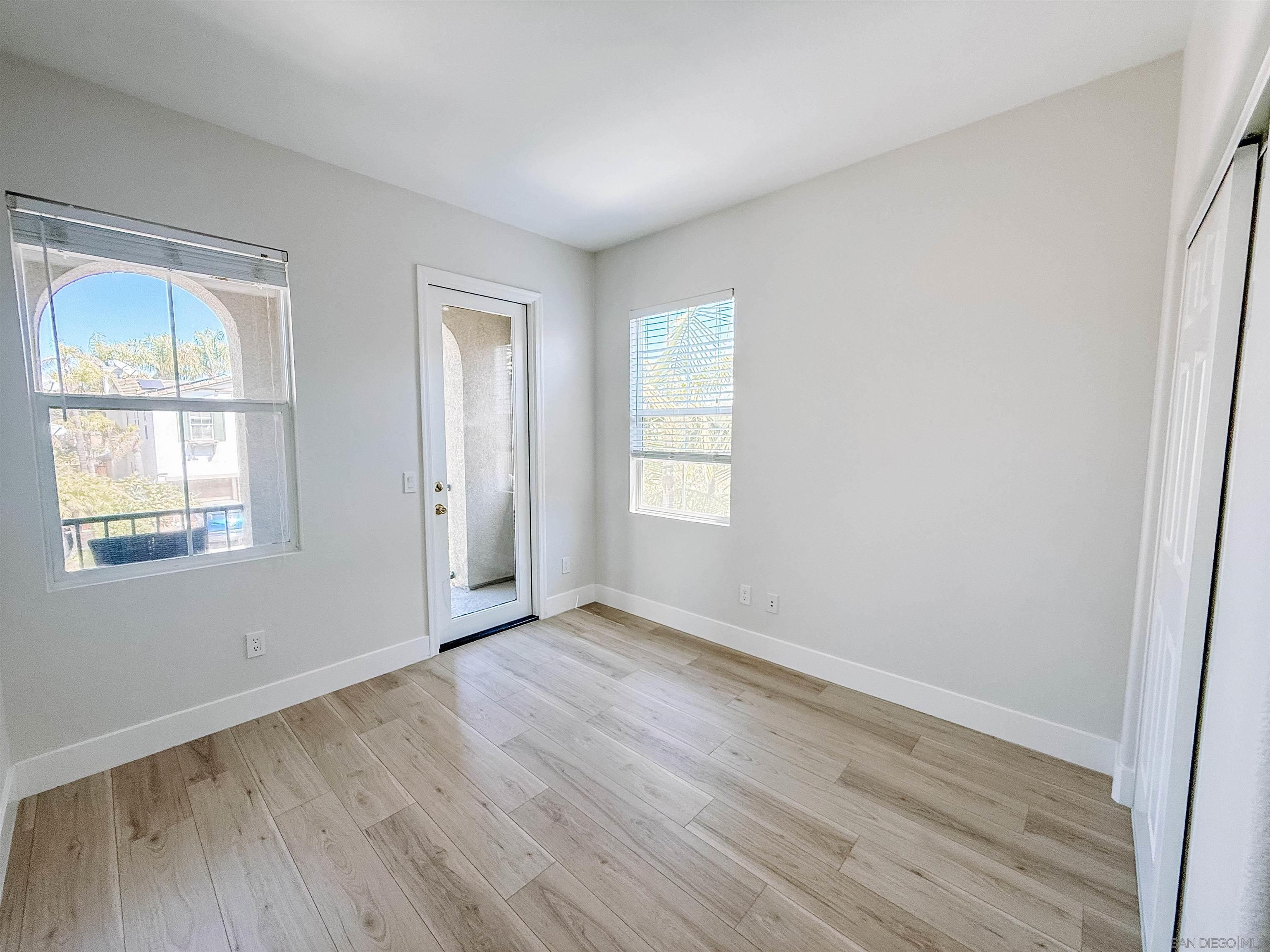 Detail Gallery Image 14 of 33 For 13138  Mesa Crest Pl, San Diego,  CA 92129 - 4 Beds | 2/1 Baths