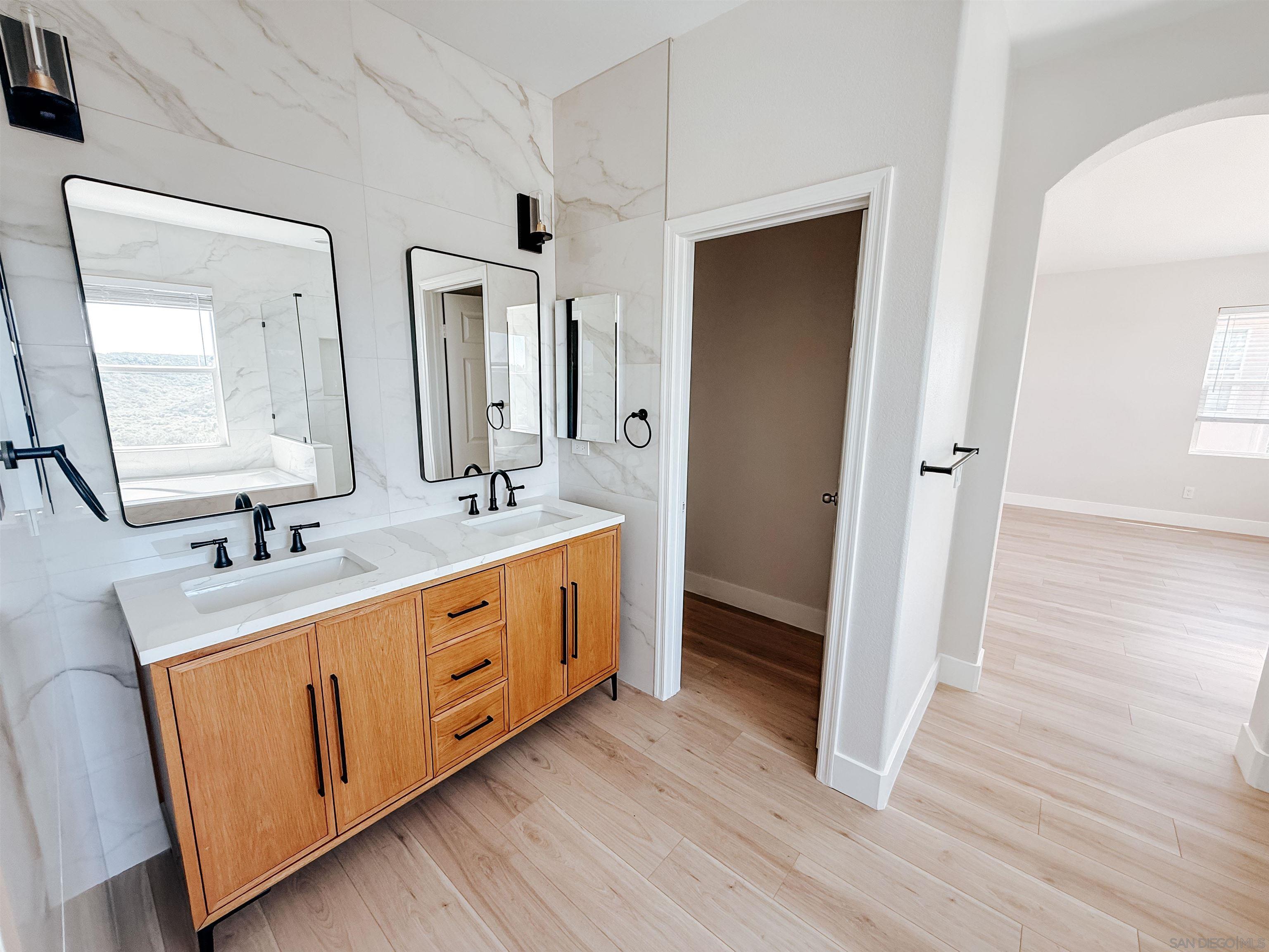 Detail Gallery Image 22 of 33 For 13138  Mesa Crest Pl, San Diego,  CA 92129 - 4 Beds | 2/1 Baths