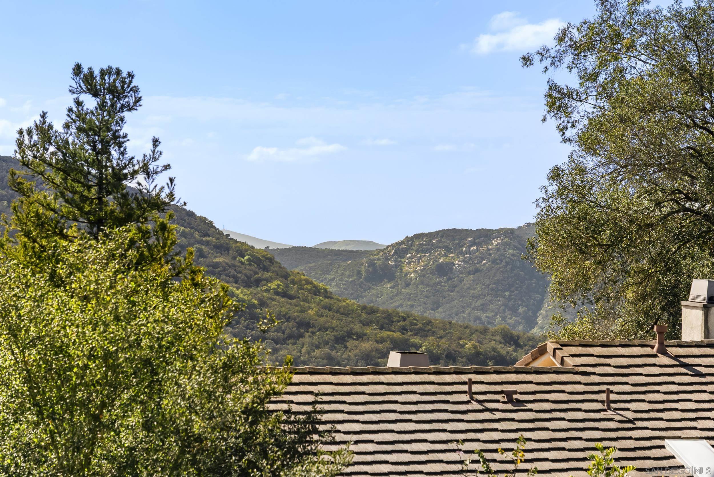 Detail Gallery Image 23 of 47 For 28328  Kettering Ln, Escondido,  CA 92026 - 3 Beds | 2/1 Baths