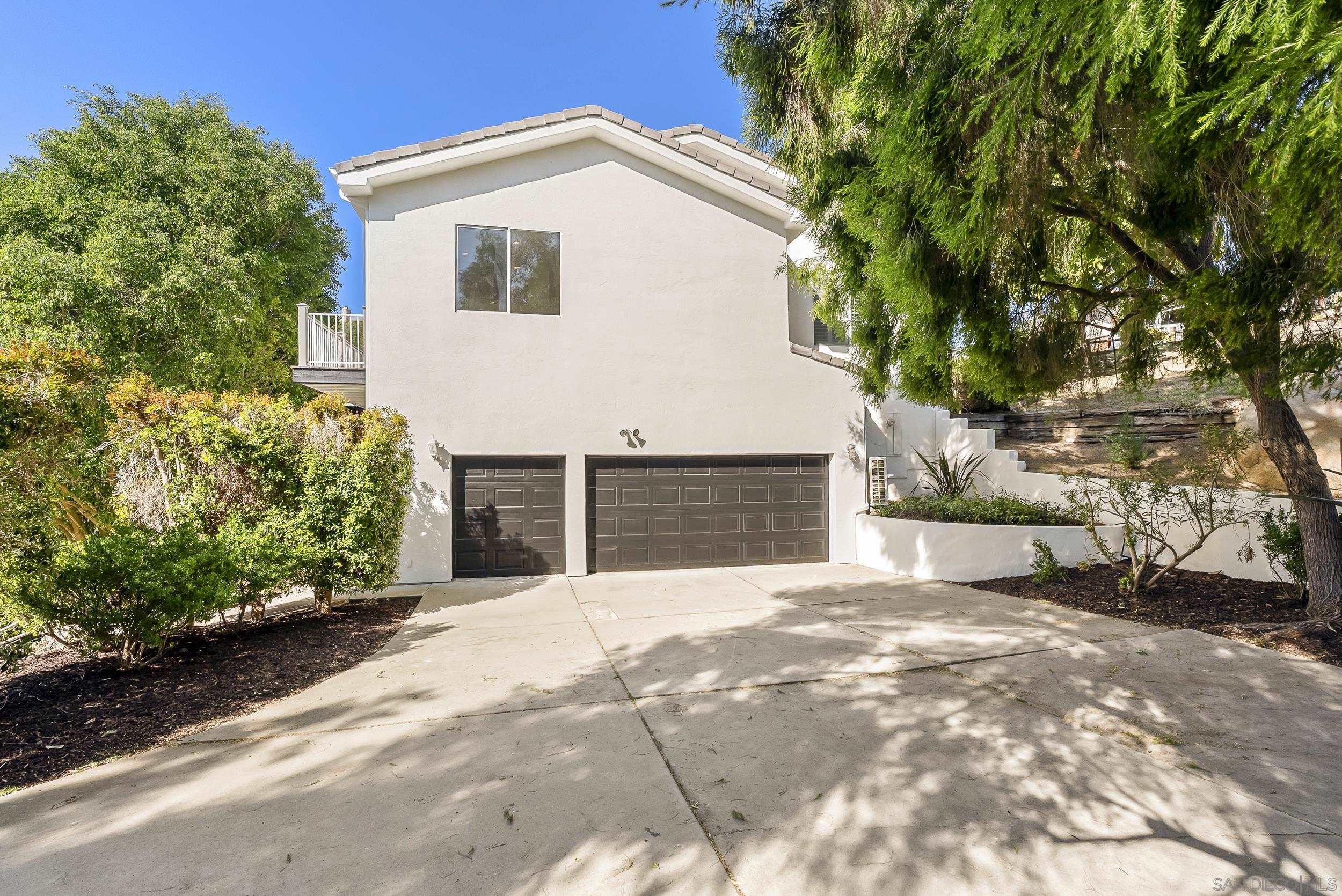 Detail Gallery Image 6 of 47 For 28328  Kettering Ln, Escondido,  CA 92026 - 3 Beds | 2/1 Baths