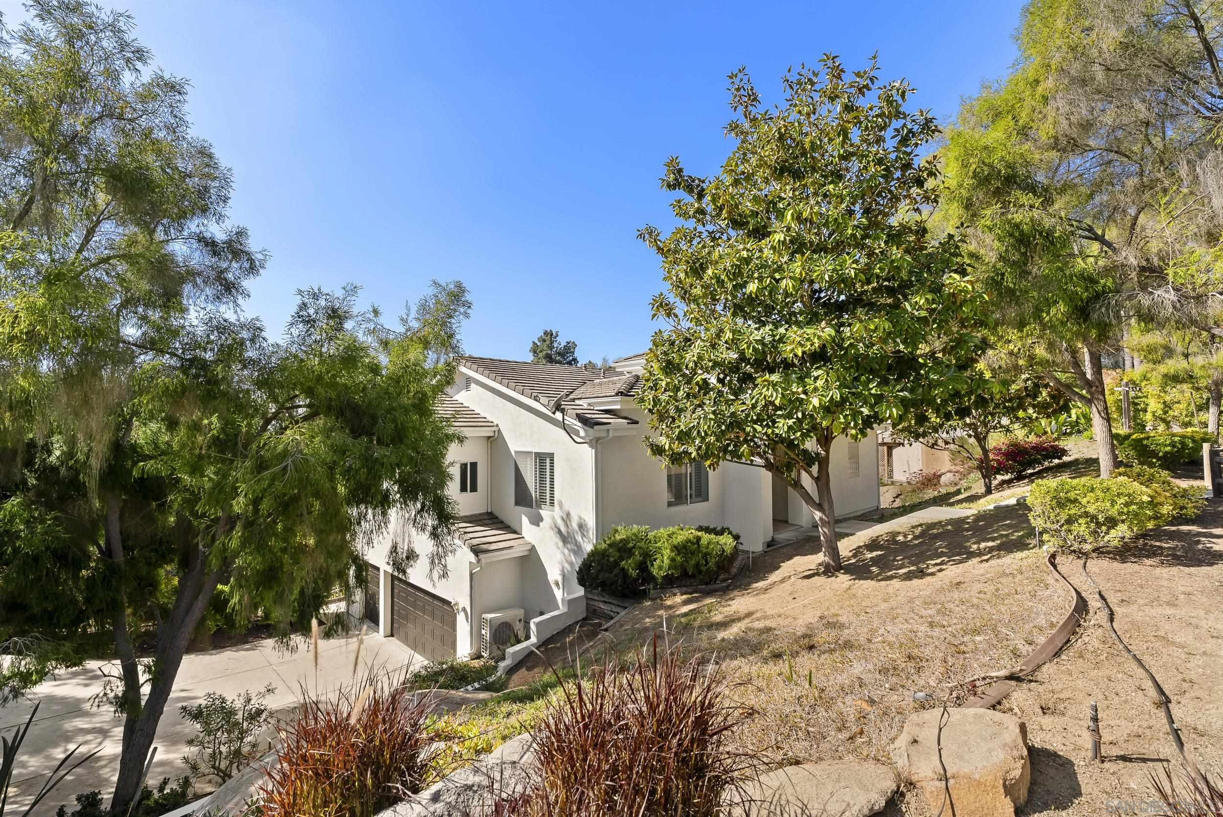 Detail Gallery Image 7 of 47 For 28328  Kettering Ln, Escondido,  CA 92026 - 3 Beds | 2/1 Baths