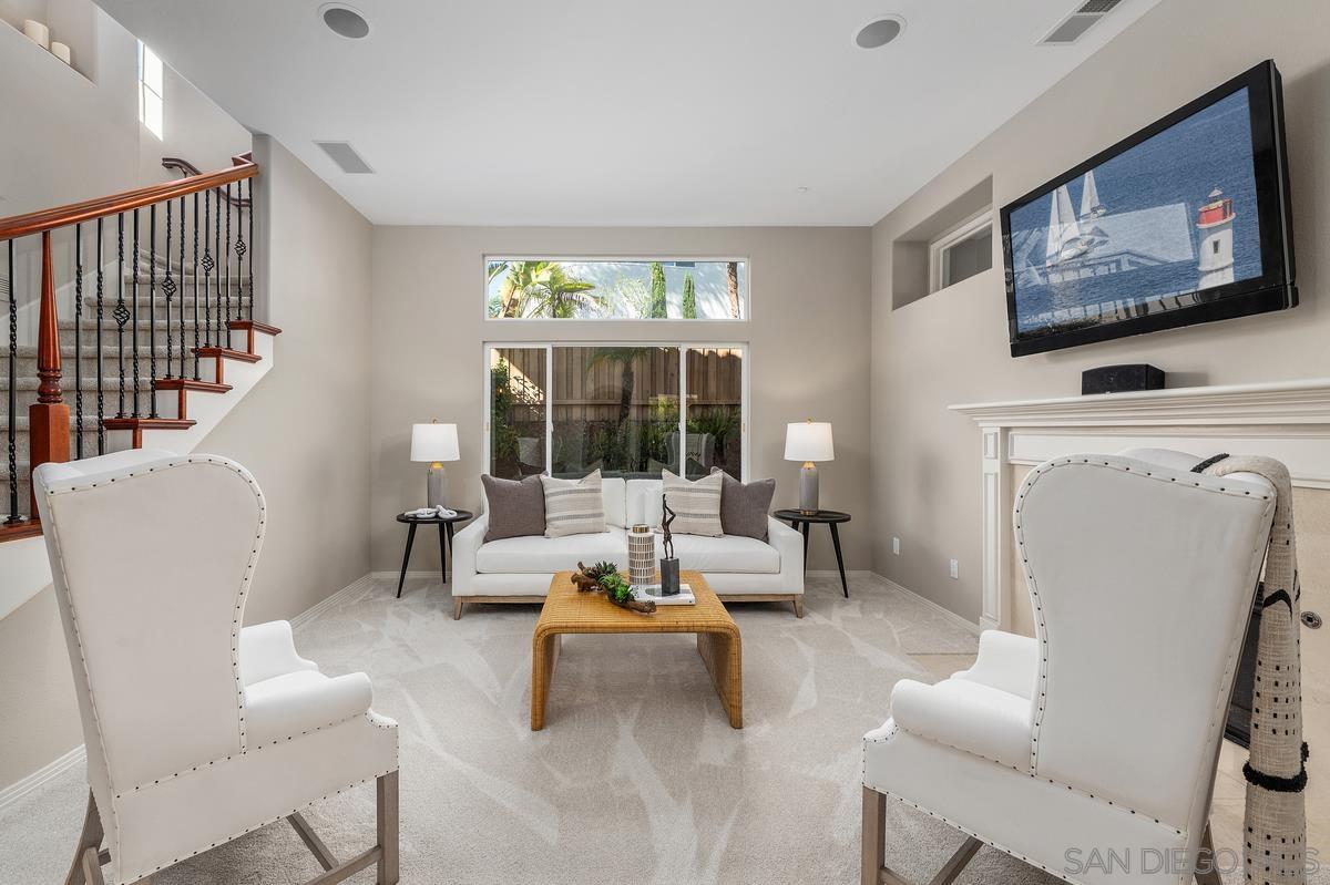 Detail Gallery Image 13 of 43 For 4972  Manor Ridge Ln, San Diego,  CA 92130 - 5 Beds | 4 Baths