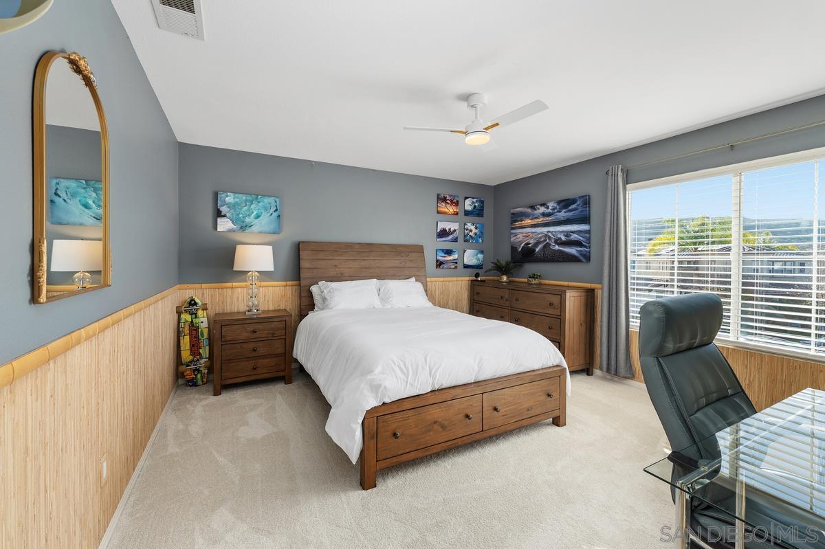 Detail Gallery Image 34 of 43 For 4972  Manor Ridge Ln, San Diego,  CA 92130 - 5 Beds | 4 Baths