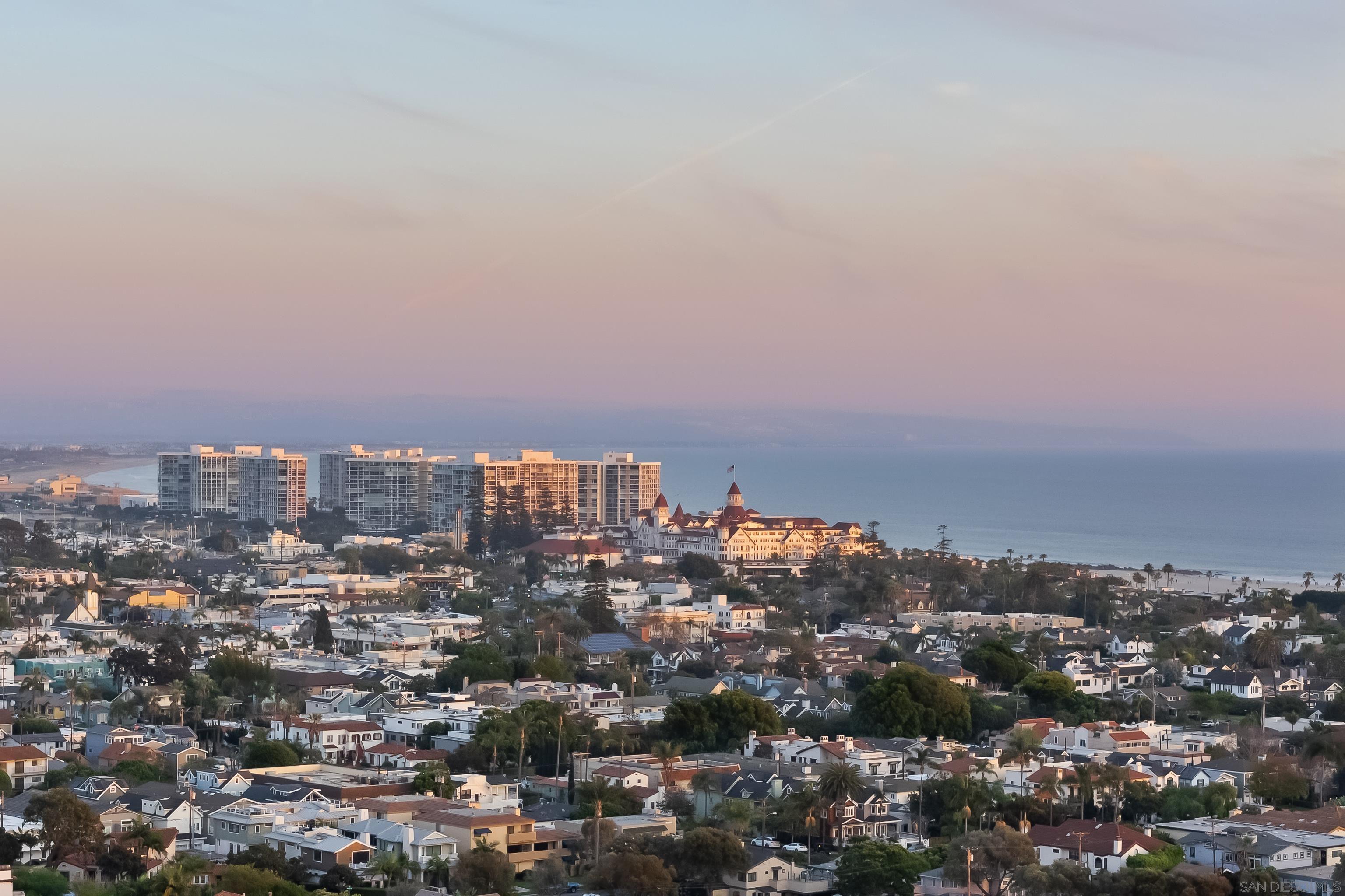 Detail Gallery Image 65 of 69 For 438  H, Coronado,  CA 92118 - 4 Beds | 2/1 Baths