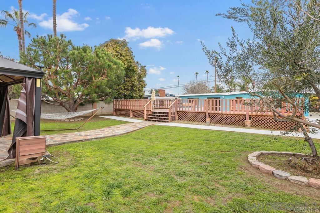 Detail Gallery Image 5 of 5 For 939  Holly Ave, Imperial Beach,  CA 91932 - 3 Beds | 2 Baths