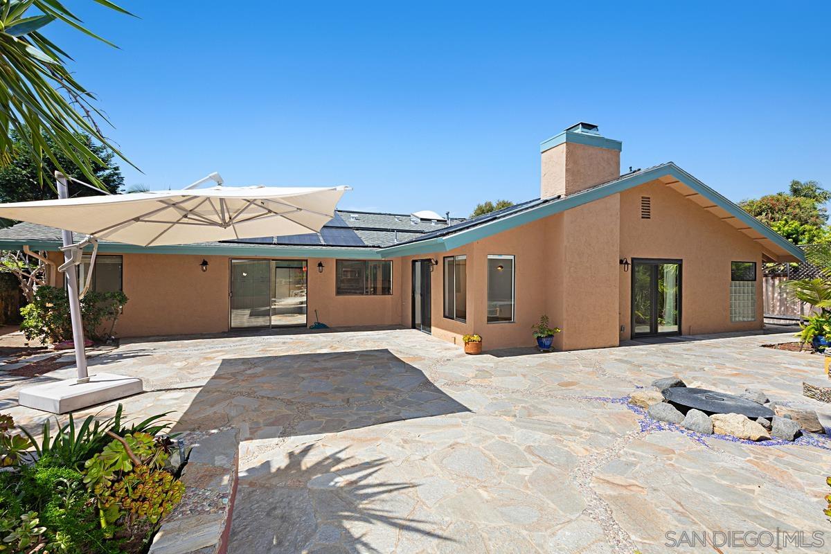 Detail Gallery Image 16 of 37 For 2023  via Tiempo, Cardiff By The Sea,  CA 92007 - 5 Beds | 3 Baths