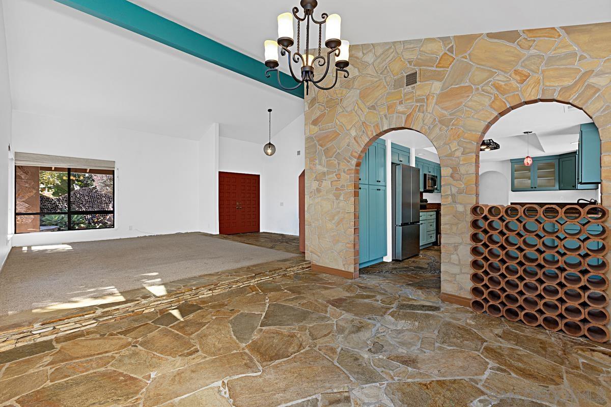 Detail Gallery Image 19 of 37 For 2023  via Tiempo, Cardiff By The Sea,  CA 92007 - 5 Beds | 3 Baths