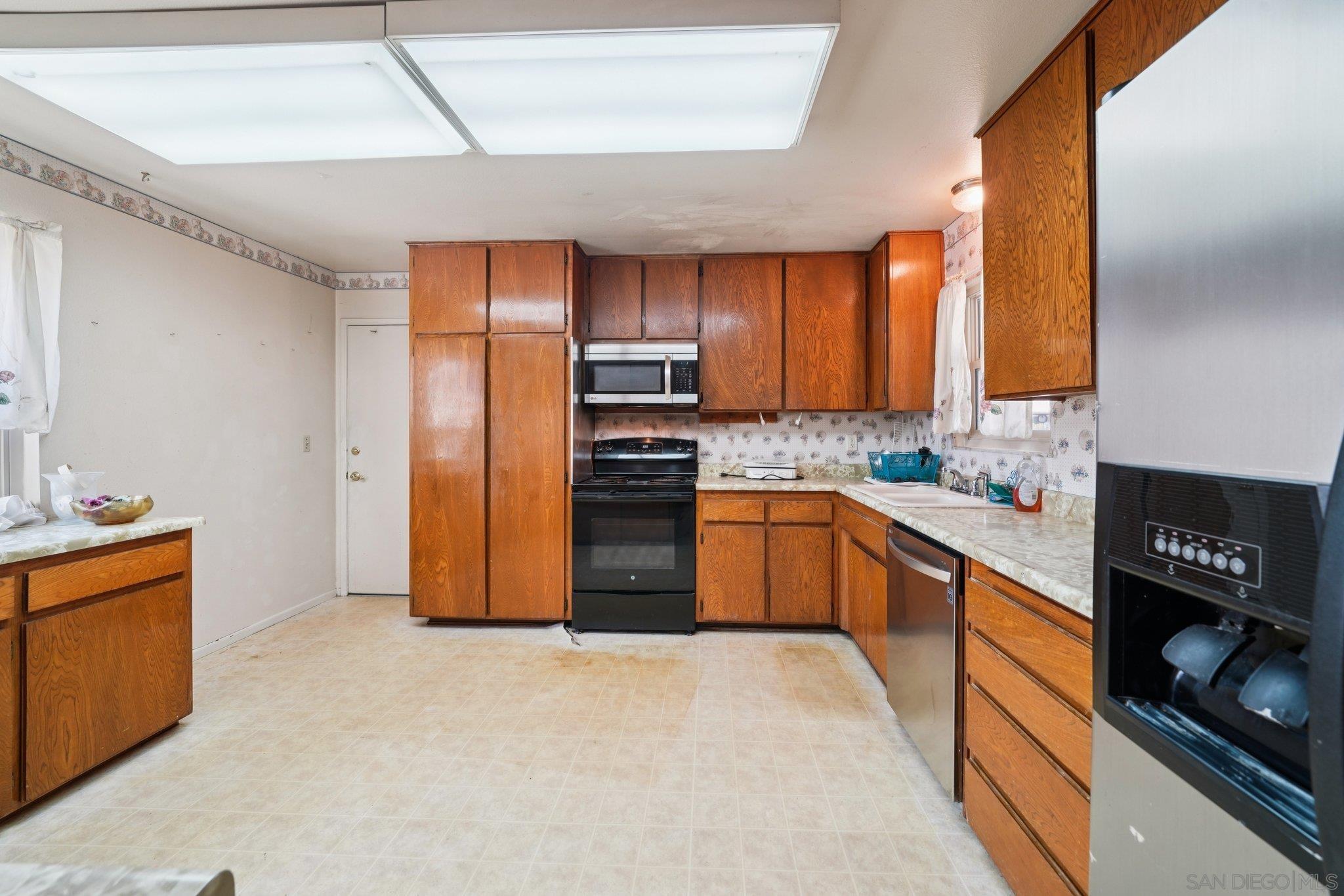 Detail Gallery Image 17 of 45 For 27920  Lexington, Sun City,  CA 92586 - 3 Beds | 2 Baths