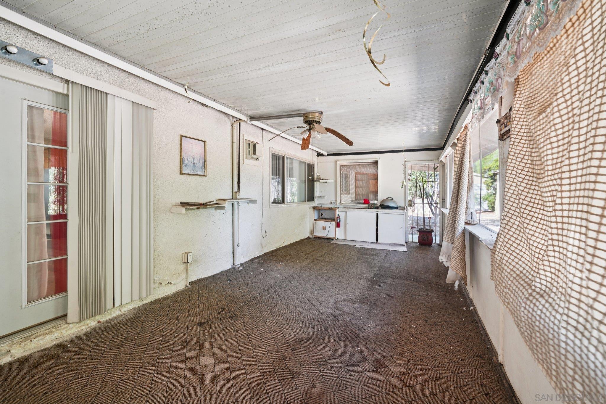 Detail Gallery Image 5 of 45 For 27920  Lexington, Sun City,  CA 92586 - 3 Beds | 2 Baths