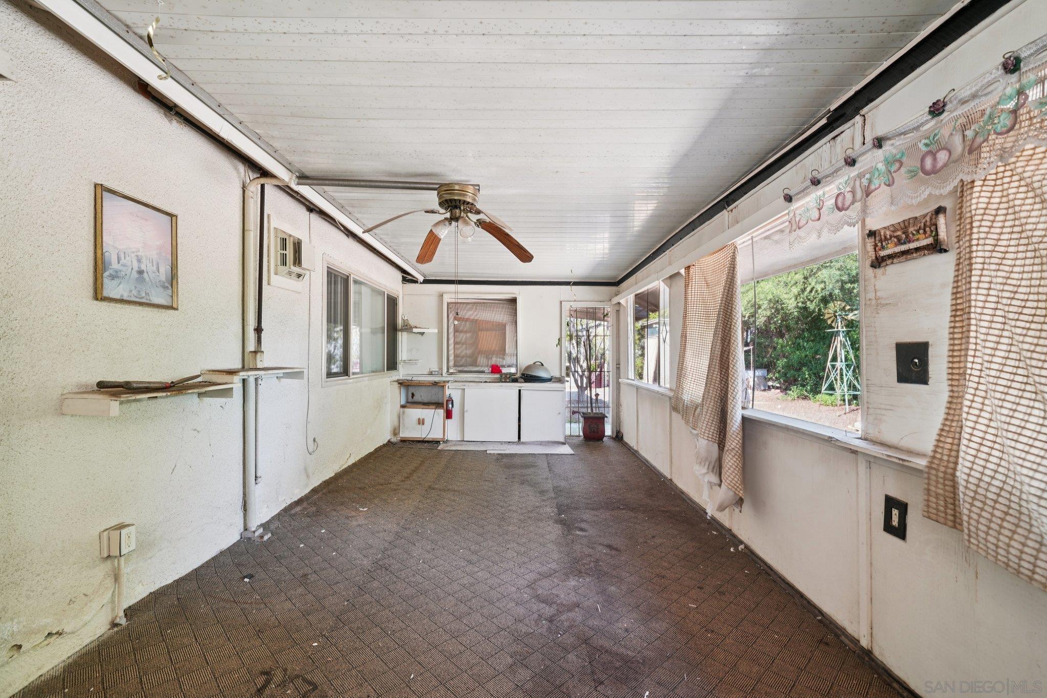 Detail Gallery Image 6 of 45 For 27920  Lexington, Sun City,  CA 92586 - 3 Beds | 2 Baths