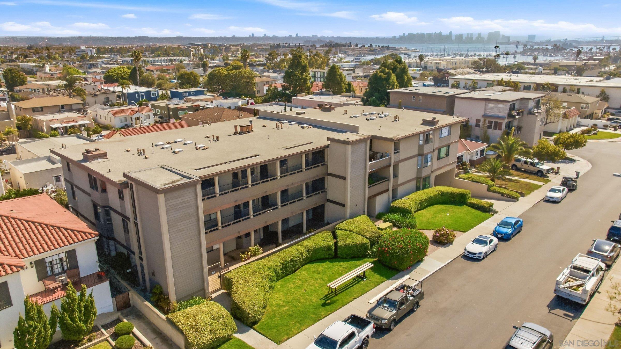 Front Image Thumbnail for SD260007360