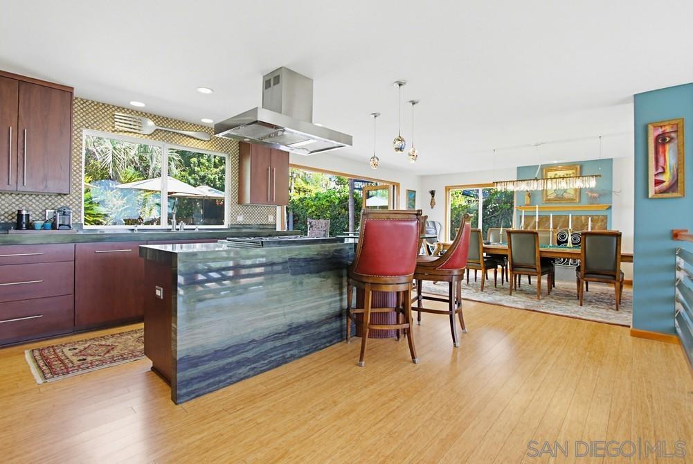 Detail Gallery Image 14 of 72 For 3036  Serbian, San Diego,  CA 92117 - 4 Beds | 4 Baths