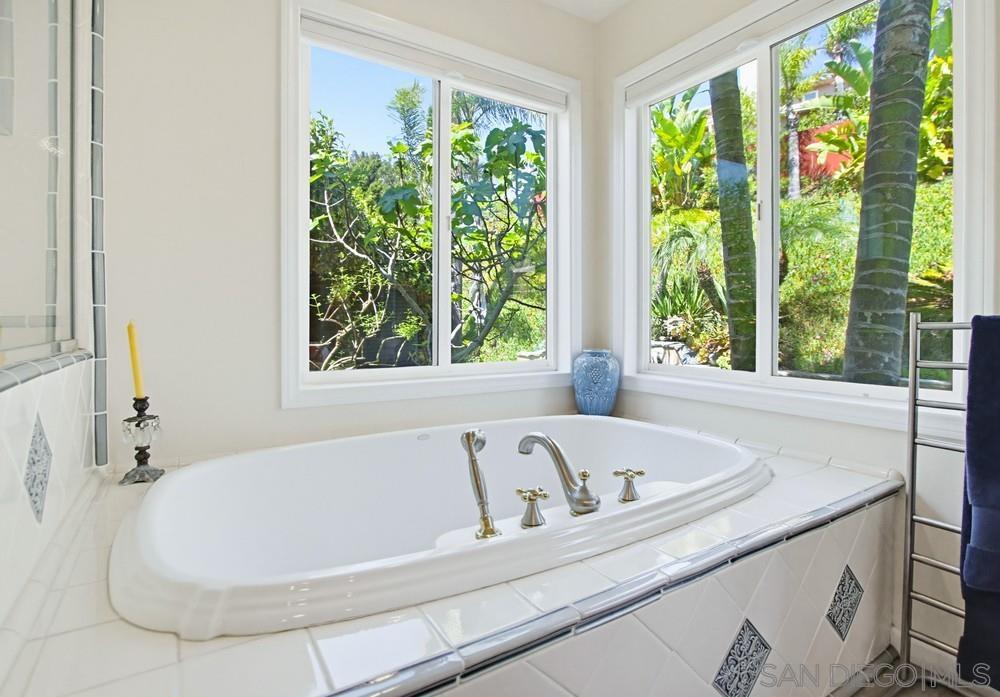 Detail Gallery Image 41 of 72 For 3036  Serbian, San Diego,  CA 92117 - 4 Beds | 4 Baths