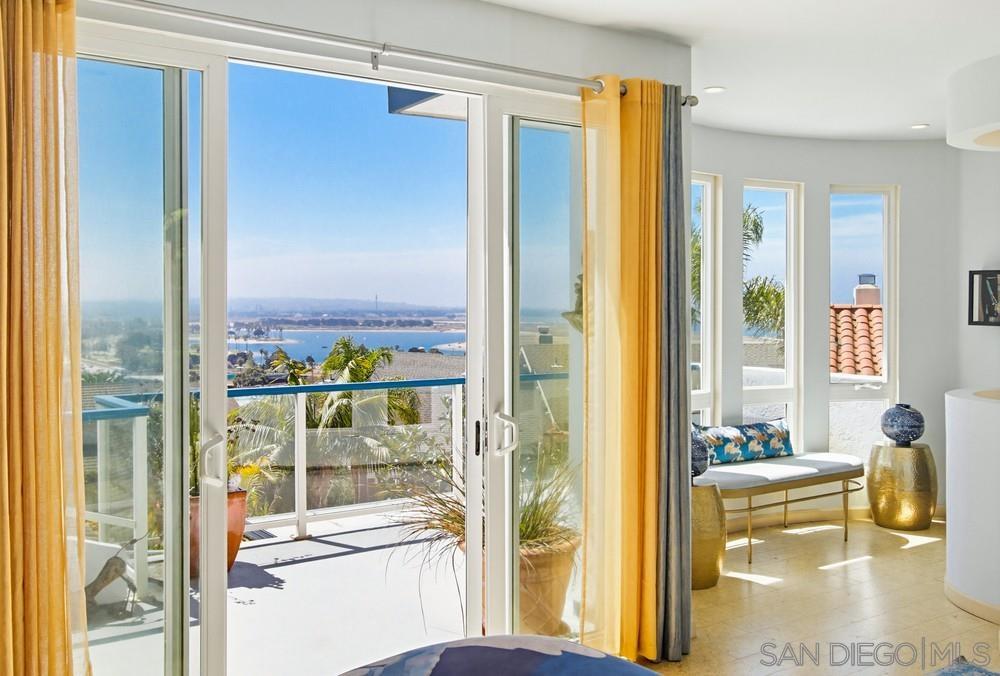 Detail Gallery Image 45 of 72 For 3036  Serbian, San Diego,  CA 92117 - 4 Beds | 4 Baths