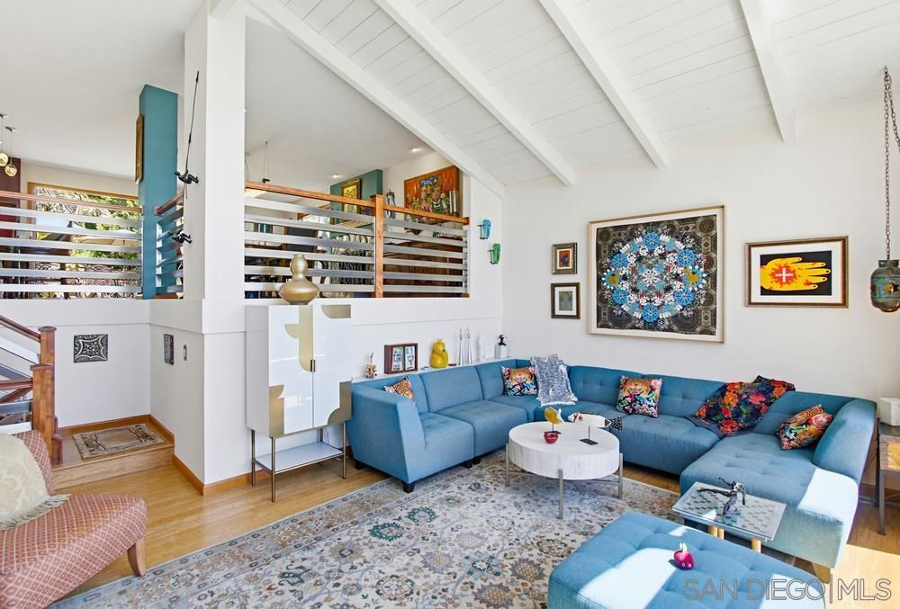 Detail Gallery Image 7 of 72 For 3036  Serbian, San Diego,  CA 92117 - 4 Beds | 4 Baths