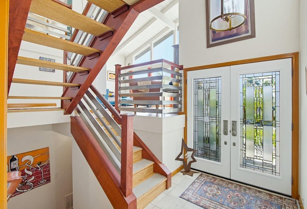 Detail Gallery Image 8 of 72 For 3036  Serbian, San Diego,  CA 92117 - 4 Beds | 4 Baths