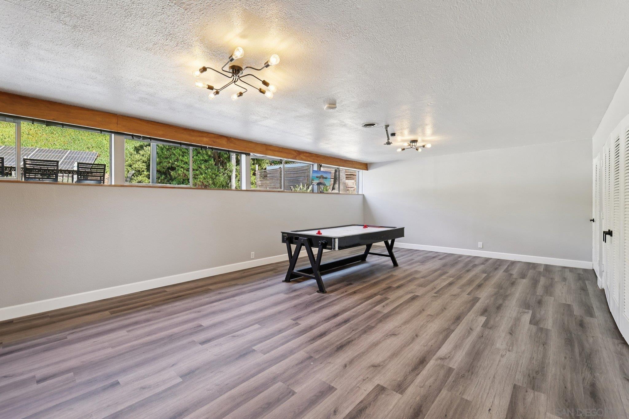 Detail Gallery Image 29 of 72 For 5727  Honors, San Diego,  CA 92122 - 4 Beds | 2/1 Baths