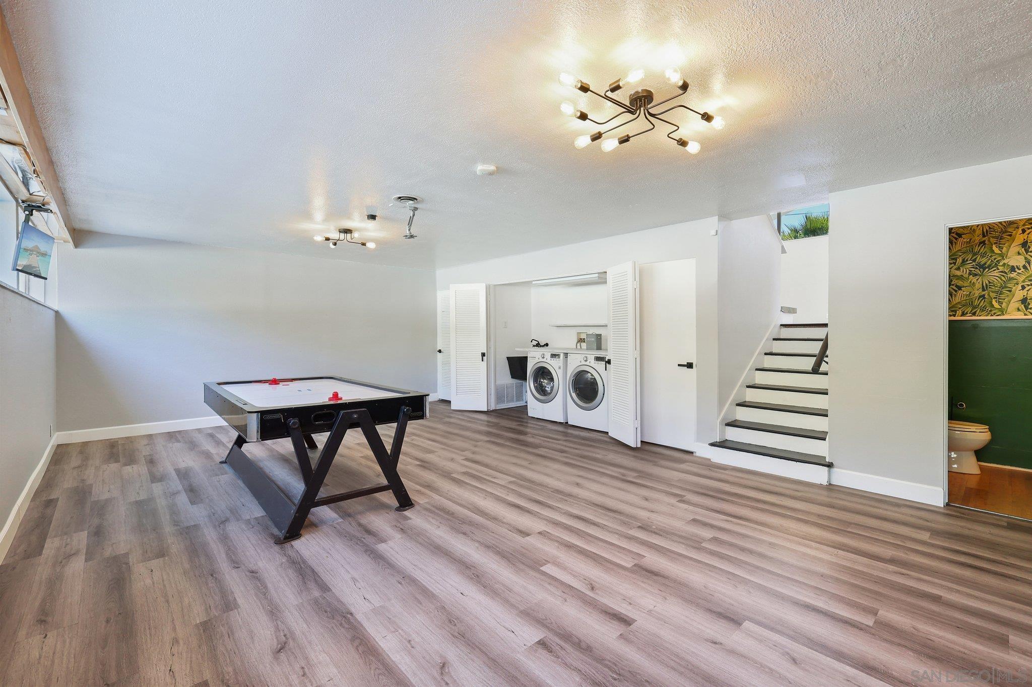 Detail Gallery Image 31 of 72 For 5727  Honors, San Diego,  CA 92122 - 4 Beds | 2/1 Baths