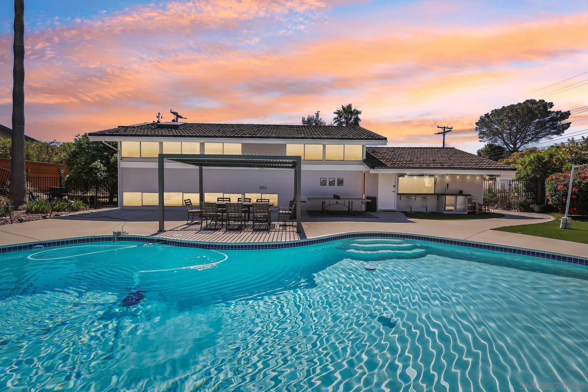 Detail Gallery Image 57 of 72 For 5727  Honors, San Diego,  CA 92122 - 4 Beds | 2/1 Baths