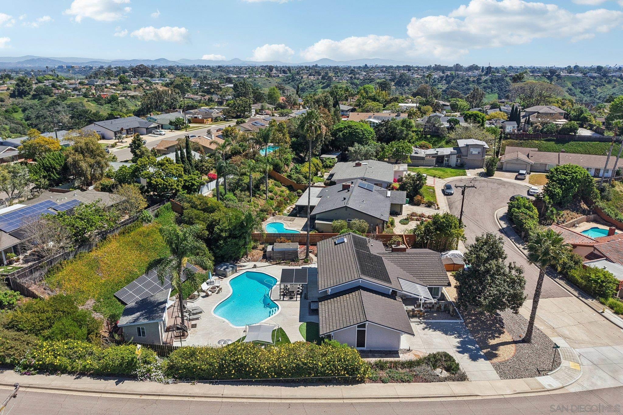 Detail Gallery Image 59 of 72 For 5727  Honors, San Diego,  CA 92122 - 4 Beds | 2/1 Baths