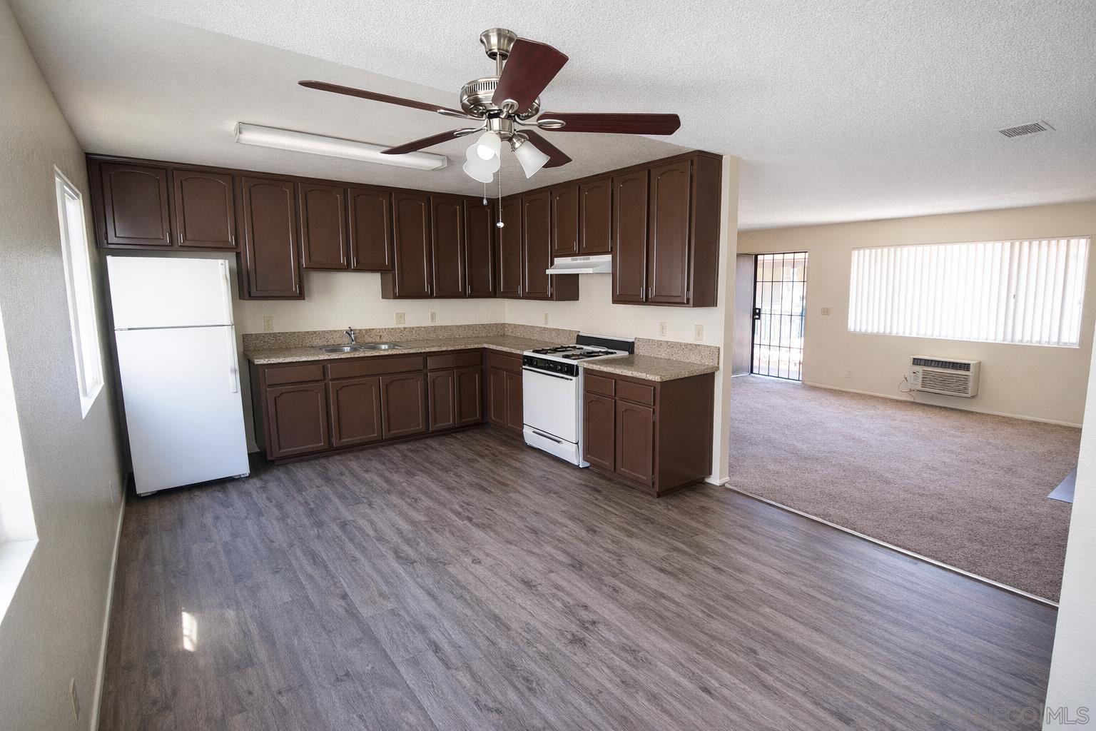 Front Image Thumbnail for SD260007368