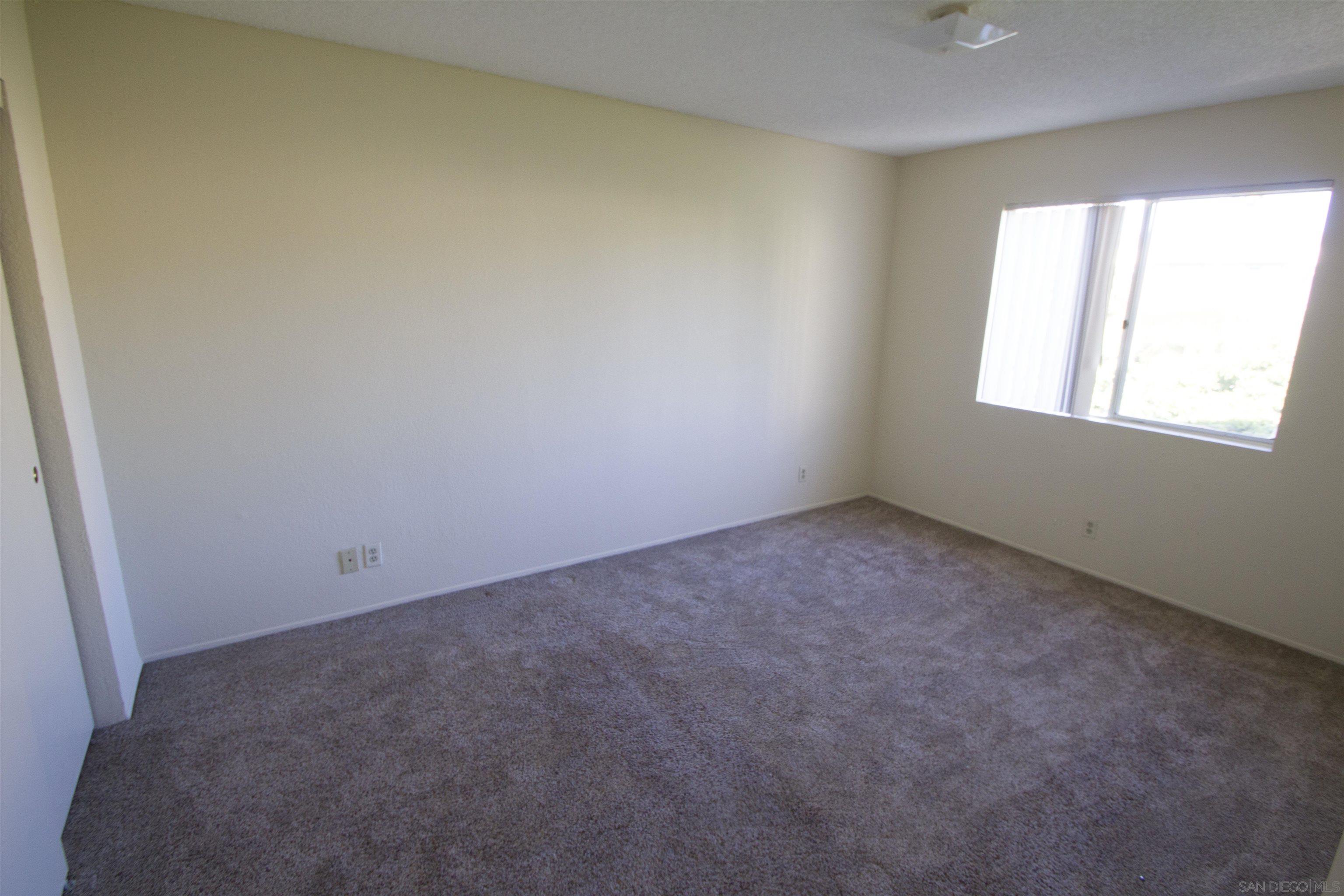 Detail Gallery Image 6 of 12 For 948  Chase Ave  I, El Cajon,  CA 92020 - 2 Beds | 1 Baths