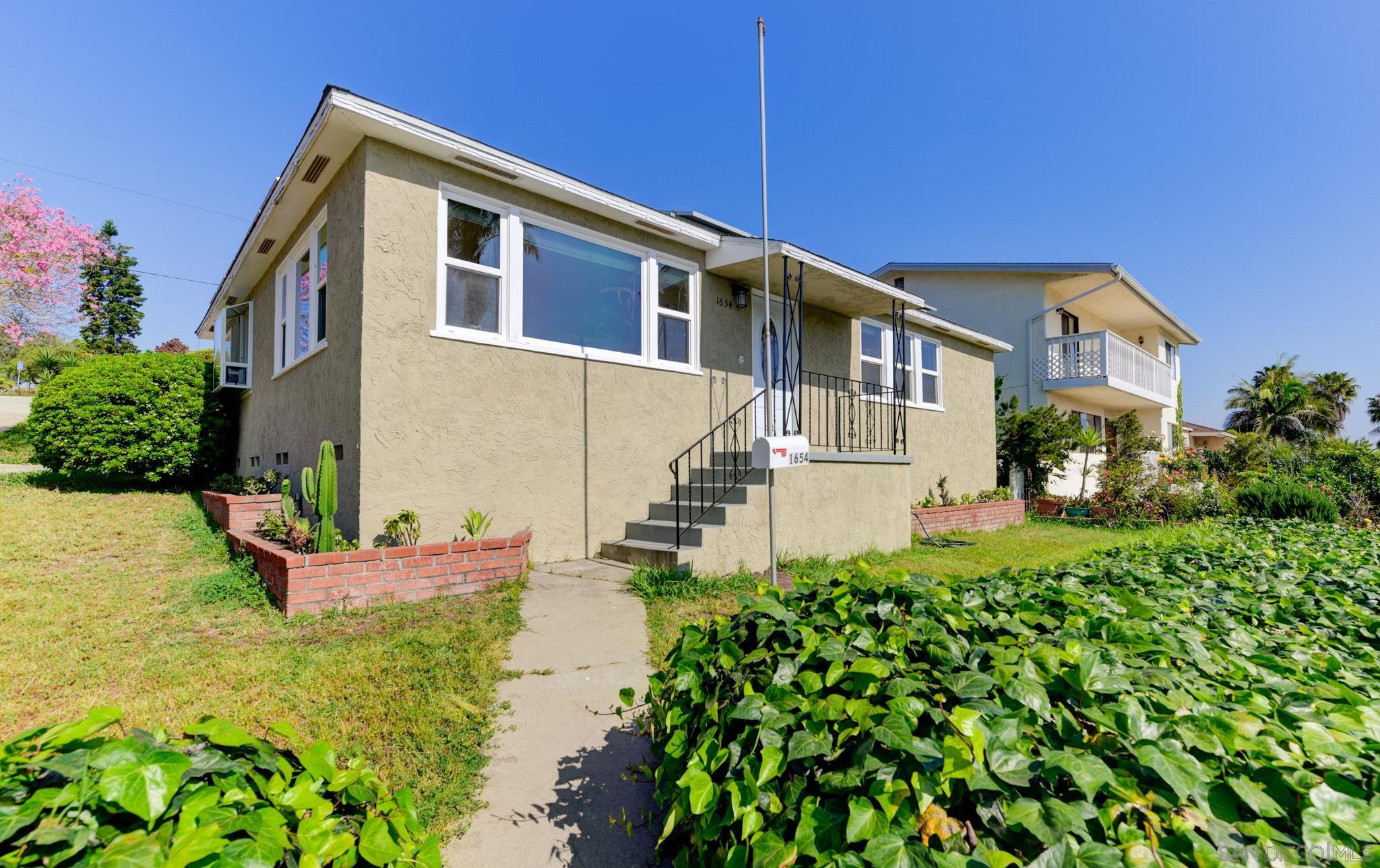 Front Image Thumbnail for SD260007369