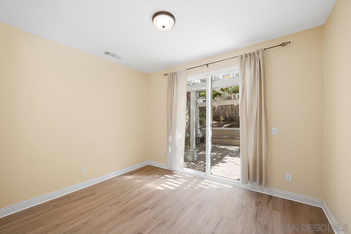 Detail Gallery Image 22 of 51 For 6275  Silver Bush Creek St, San Diego,  CA 92130 - 4 Beds | 3 Baths