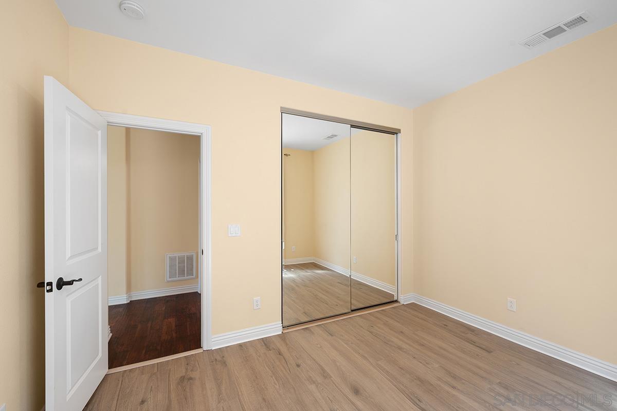 Detail Gallery Image 23 of 51 For 6275  Silver Bush Creek St, San Diego,  CA 92130 - 4 Beds | 3 Baths