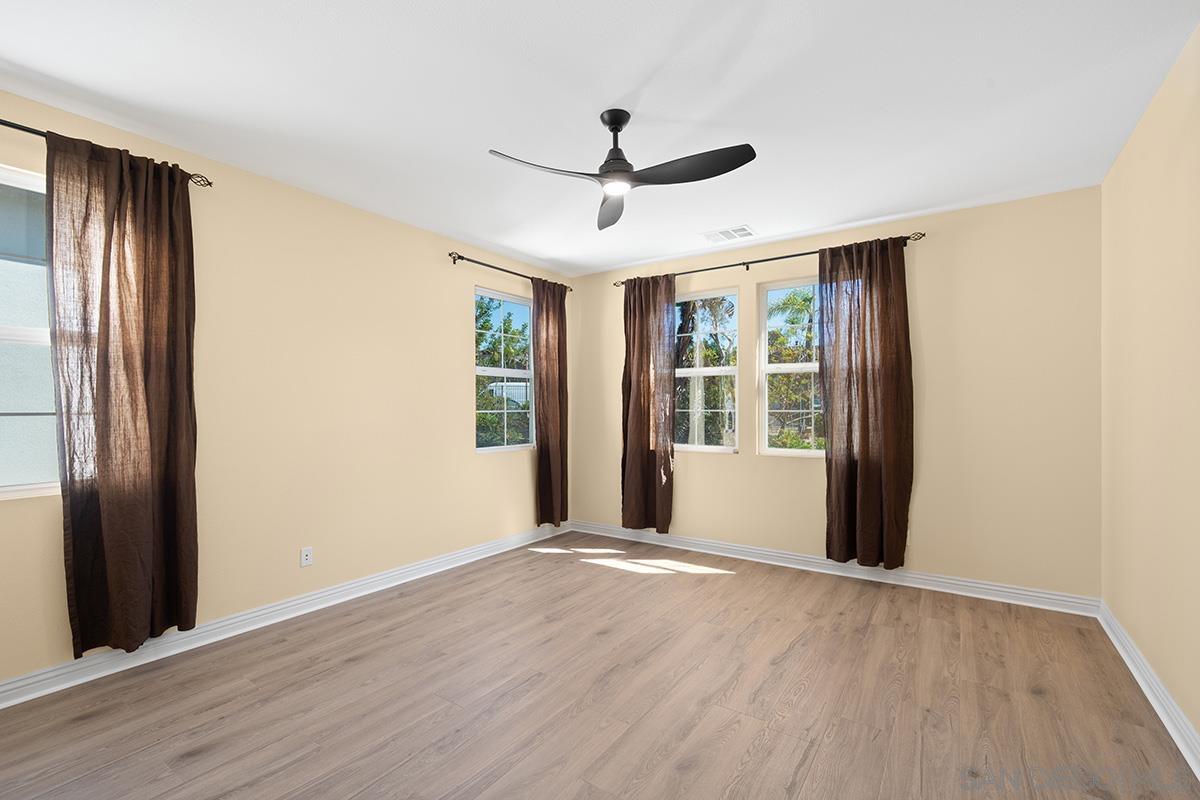 Detail Gallery Image 27 of 51 For 6275  Silver Bush Creek St, San Diego,  CA 92130 - 4 Beds | 3 Baths