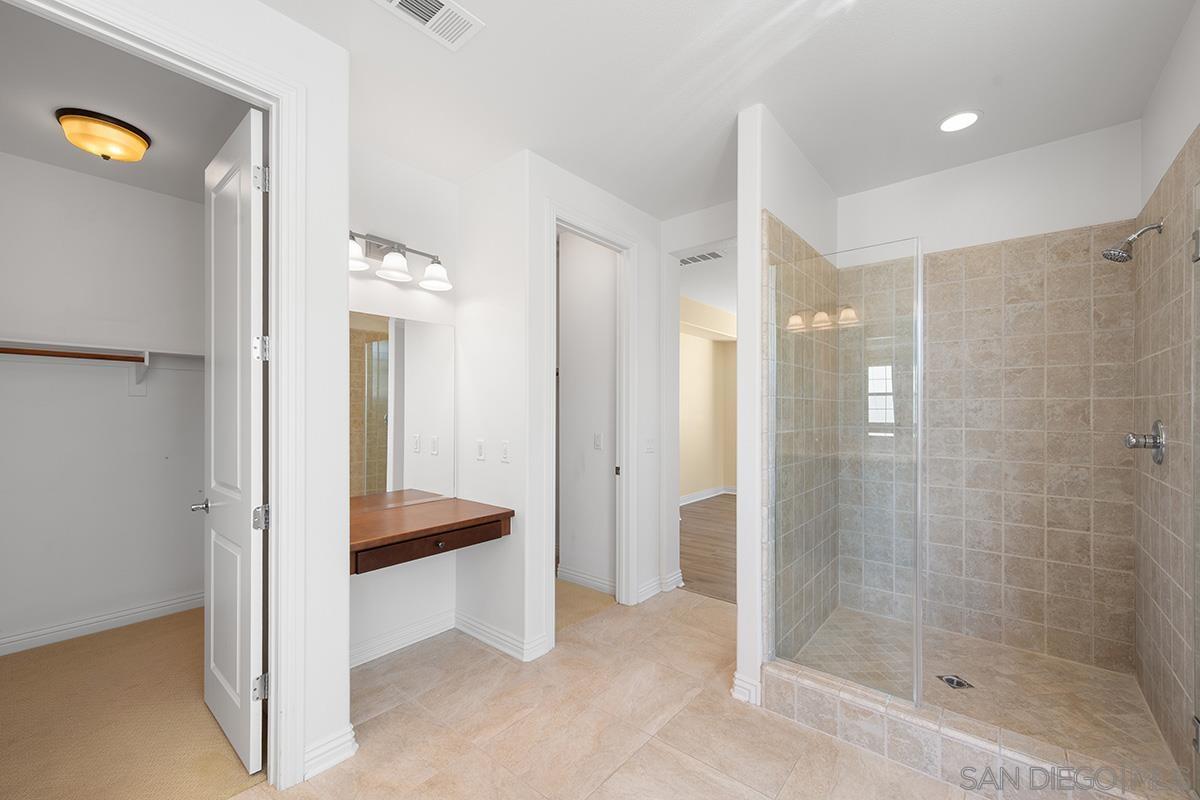 Detail Gallery Image 31 of 51 For 6275  Silver Bush Creek St, San Diego,  CA 92130 - 4 Beds | 3 Baths