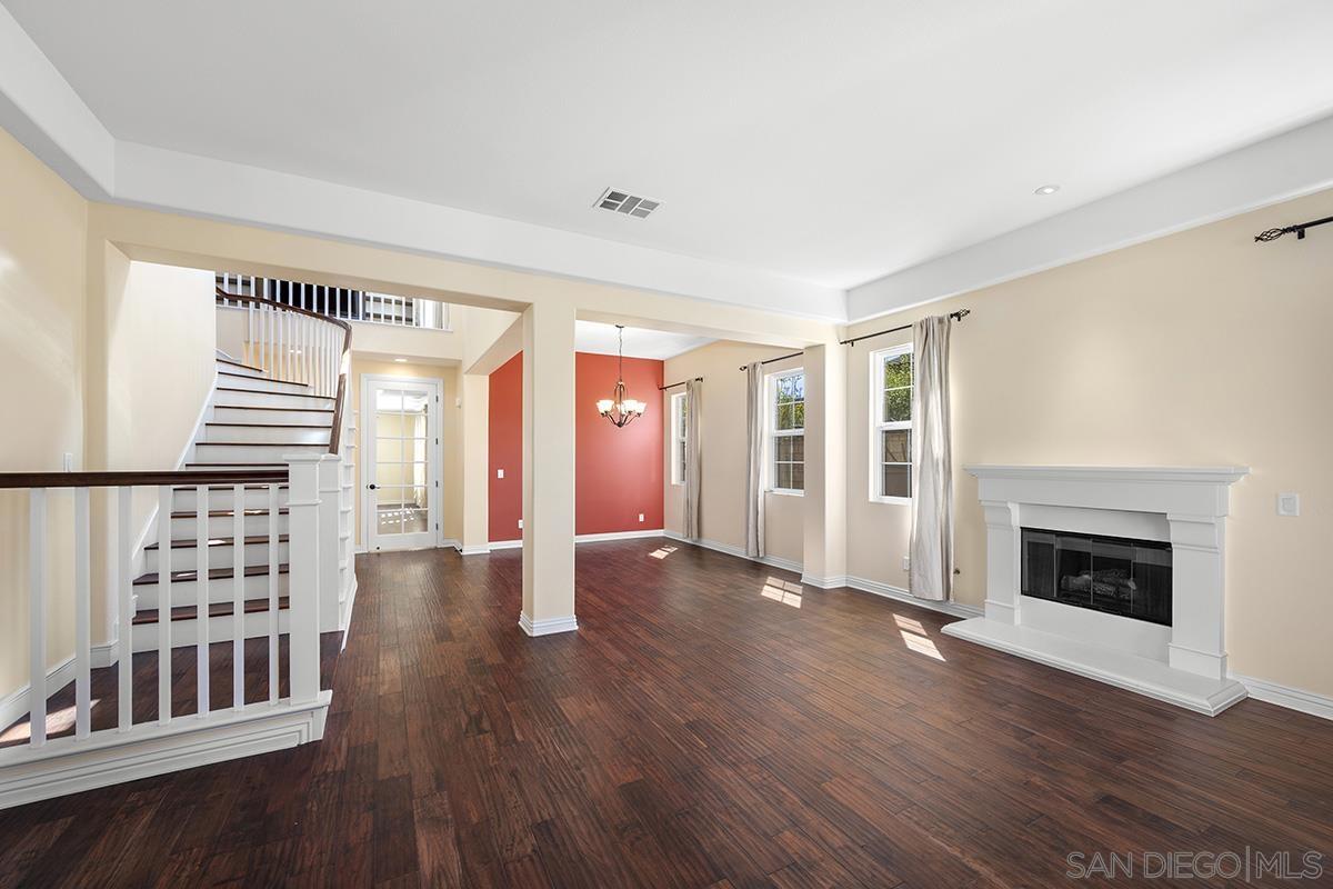 Detail Gallery Image 5 of 51 For 6275  Silver Bush Creek St, San Diego,  CA 92130 - 4 Beds | 3 Baths