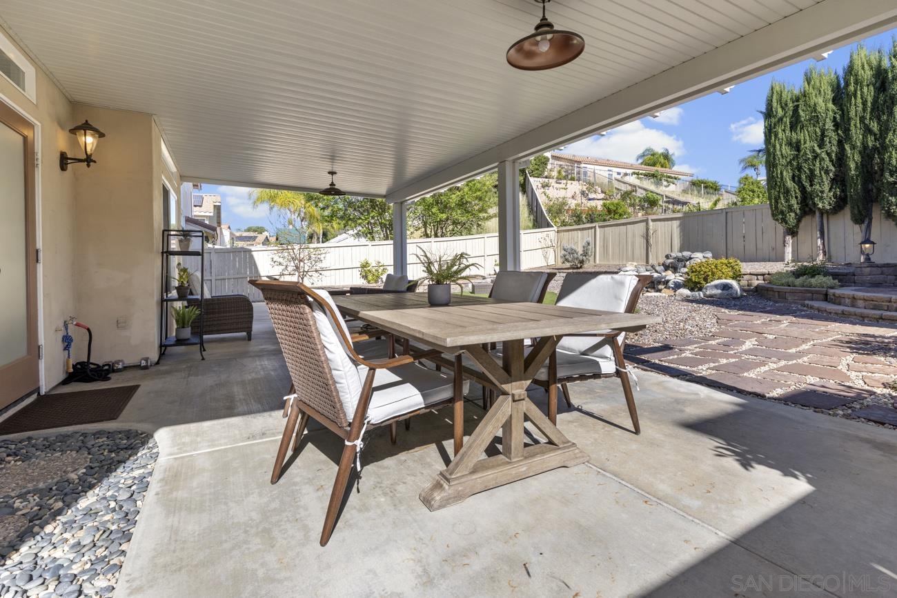 Detail Gallery Image 15 of 40 For 32143  Paseo San Esteban, Temecula,  CA 92592 - 5 Beds | 3 Baths