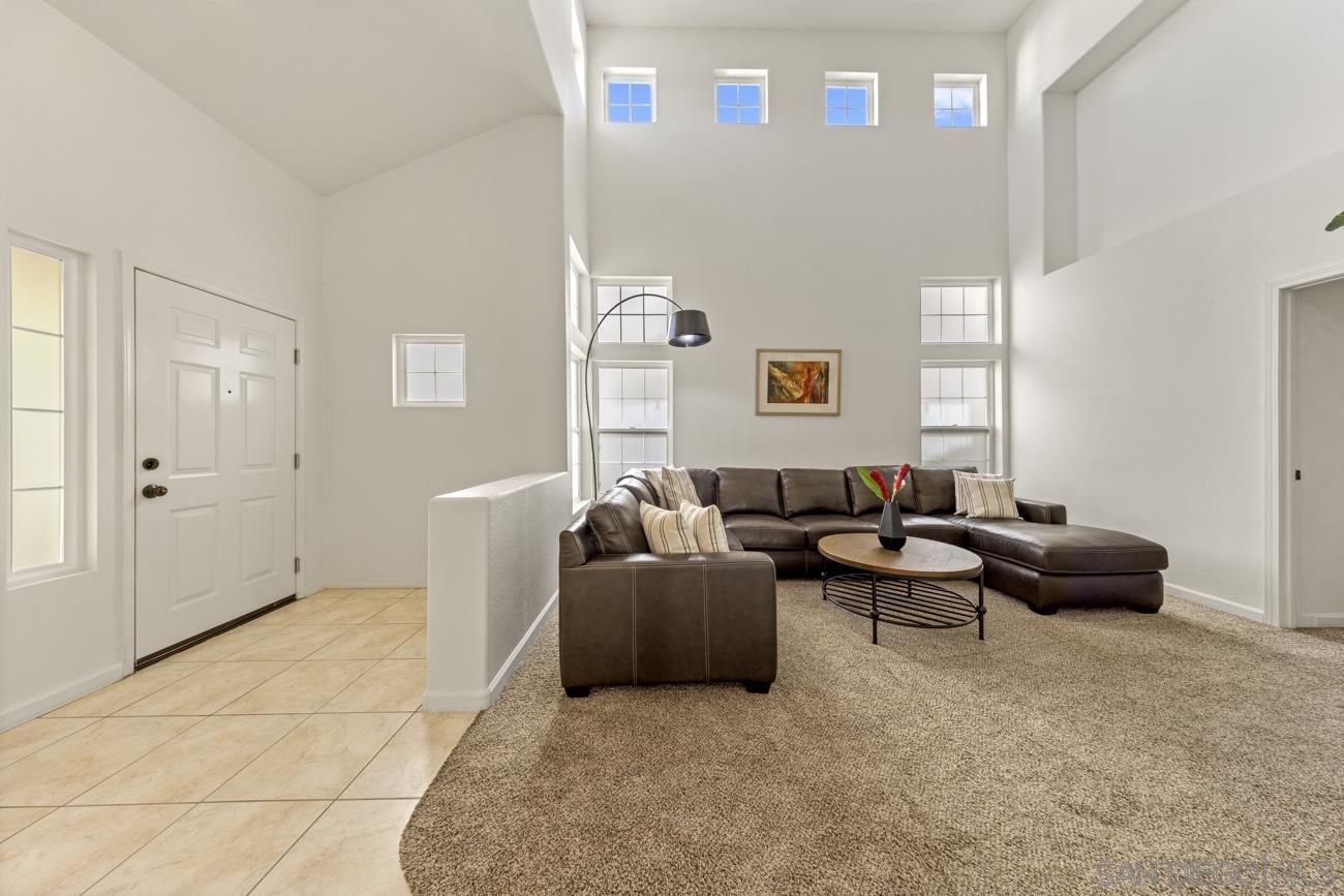 Detail Gallery Image 6 of 40 For 32143  Paseo San Esteban, Temecula,  CA 92592 - 5 Beds | 3 Baths