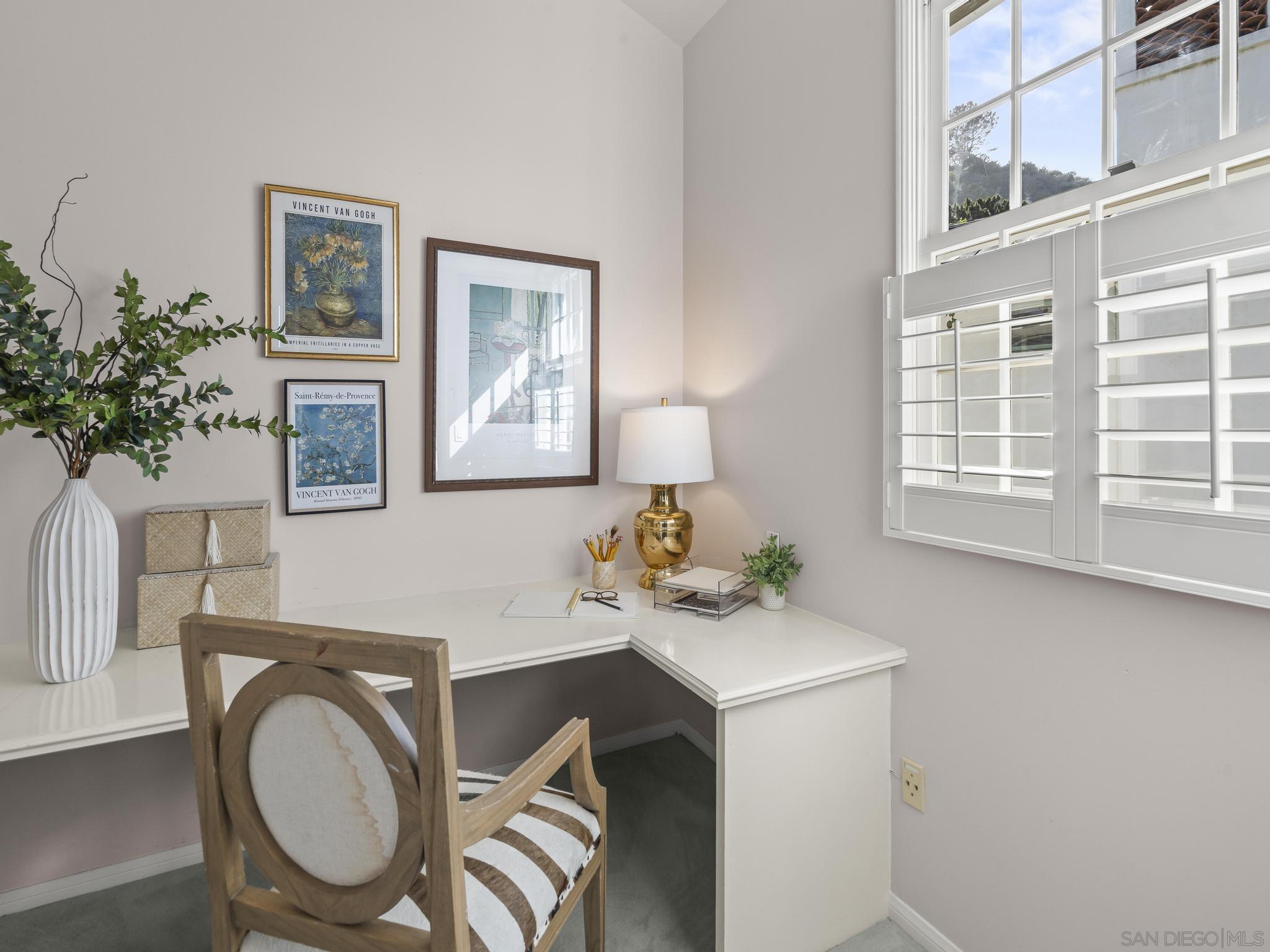 Detail Gallery Image 37 of 65 For 7753  via Capri, La Jolla,  CA 92037 - 5 Beds | 3/1 Baths