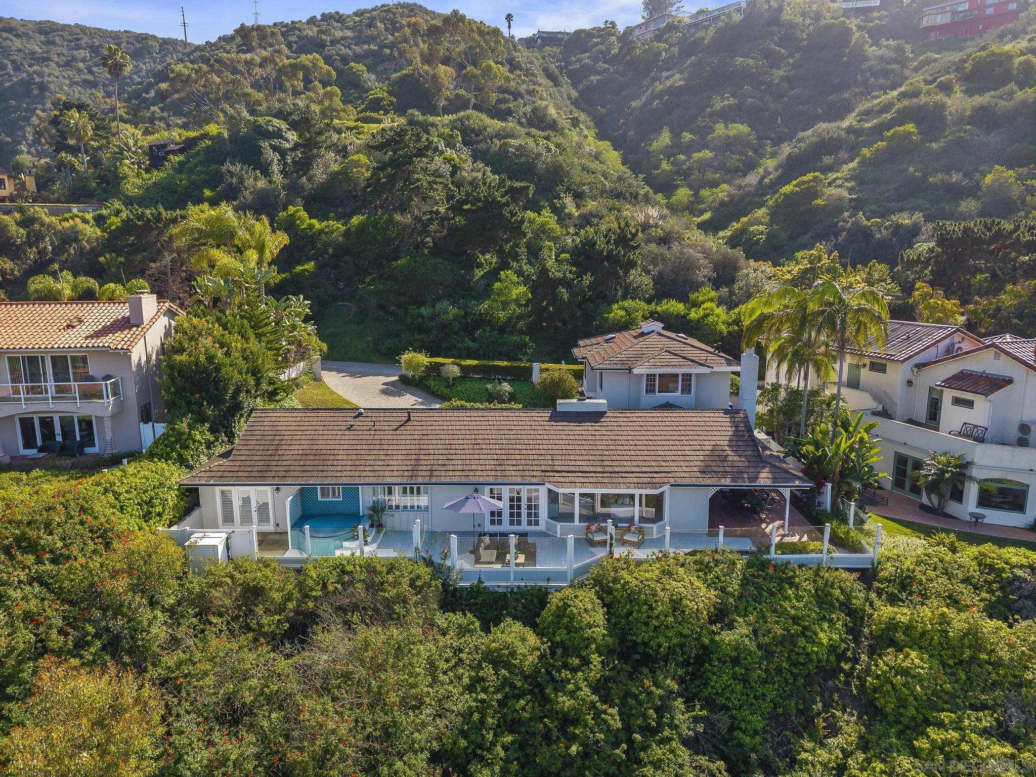 Detail Gallery Image 61 of 65 For 7753  via Capri, La Jolla,  CA 92037 - 5 Beds | 3/1 Baths