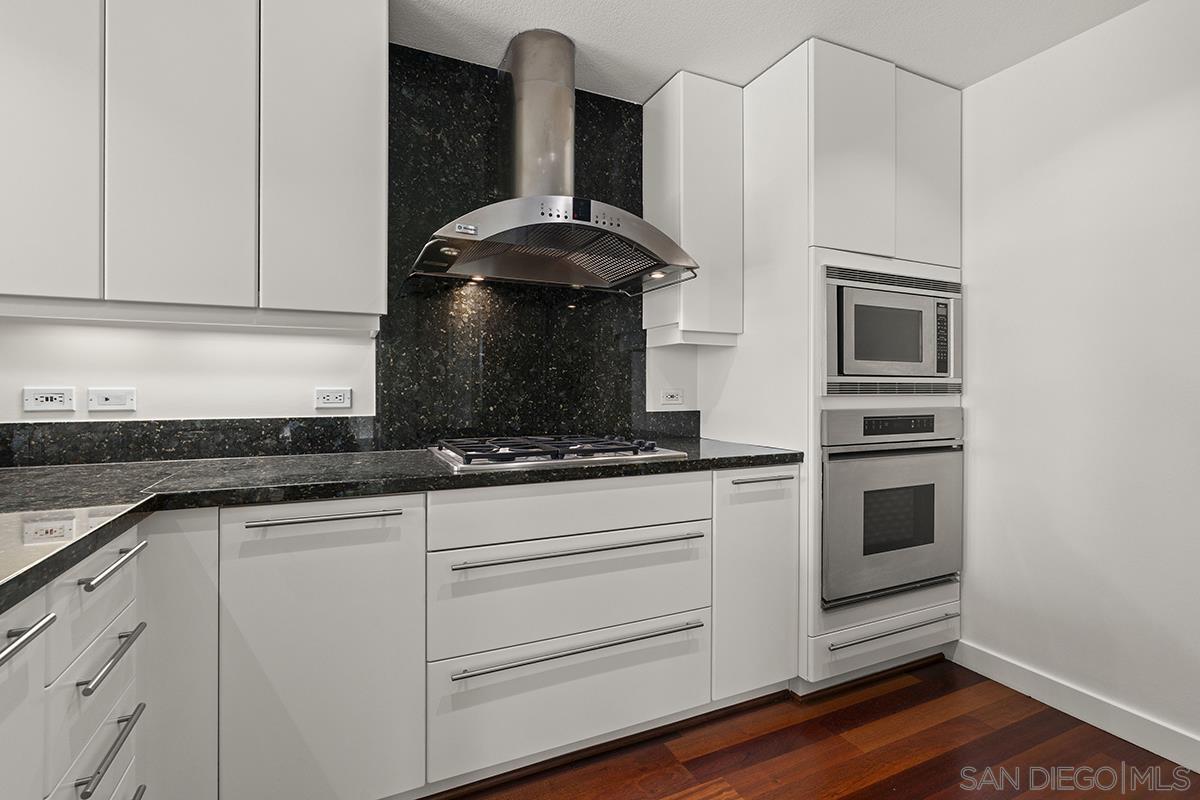 Detail Gallery Image 22 of 72 For 1199  Pacific Hwy  #704,  San Diego,  CA 92101 - 2 Beds | 2 Baths