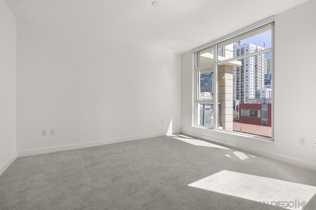 Detail Gallery Image 32 of 72 For 1199  Pacific Hwy  #704,  San Diego,  CA 92101 - 2 Beds | 2 Baths