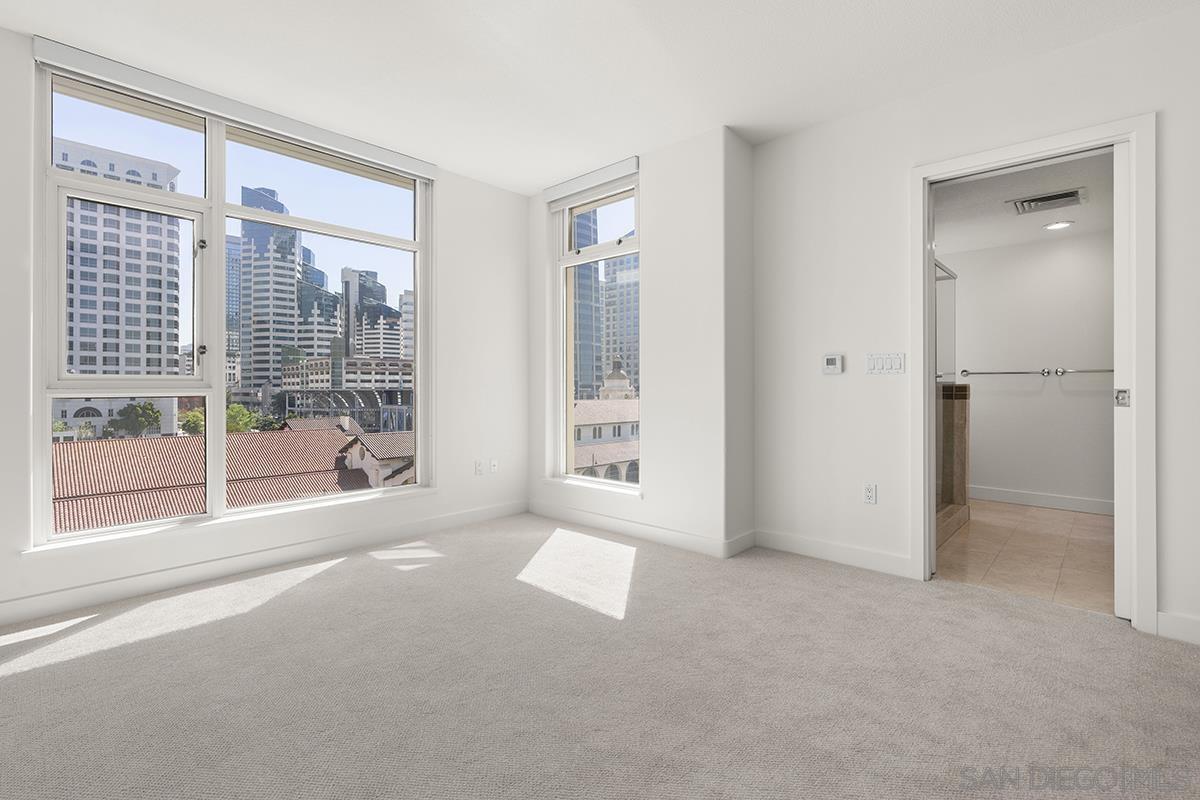 Detail Gallery Image 35 of 72 For 1199  Pacific Hwy  #704,  San Diego,  CA 92101 - 2 Beds | 2 Baths