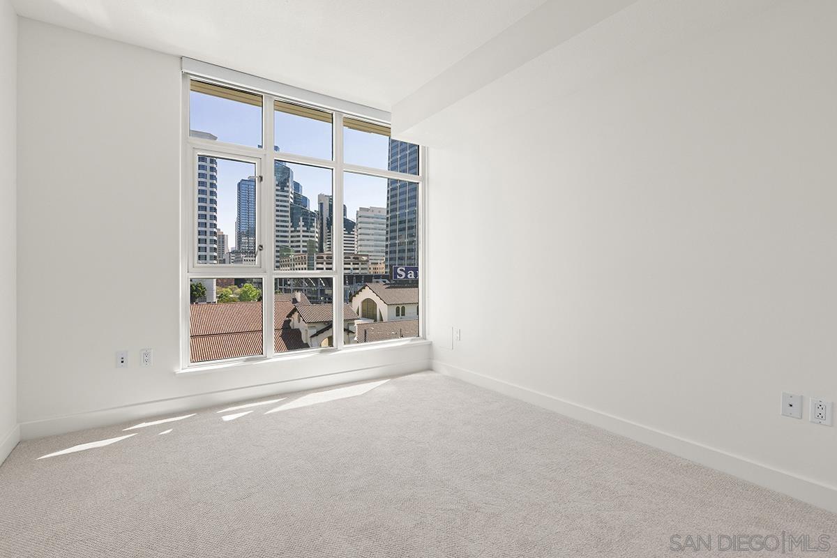 Detail Gallery Image 42 of 72 For 1199  Pacific Hwy  #704,  San Diego,  CA 92101 - 2 Beds | 2 Baths